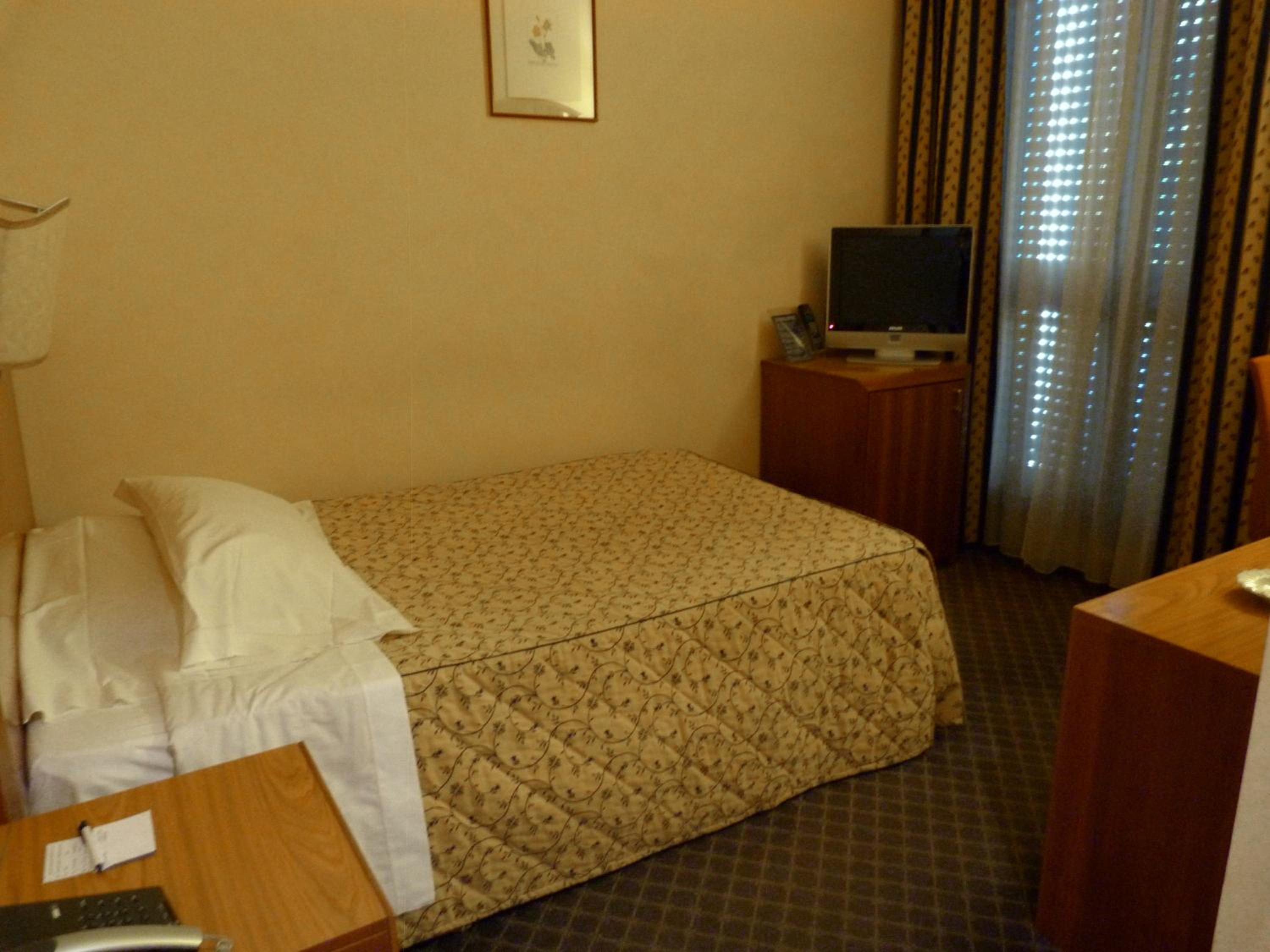 Classic Single Room