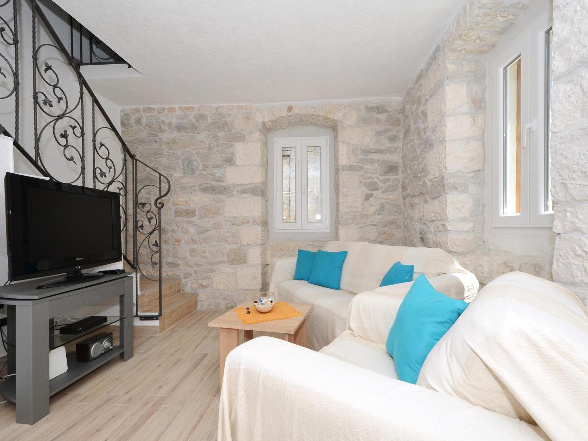 Two-Bedroom Apartment - Photo 7