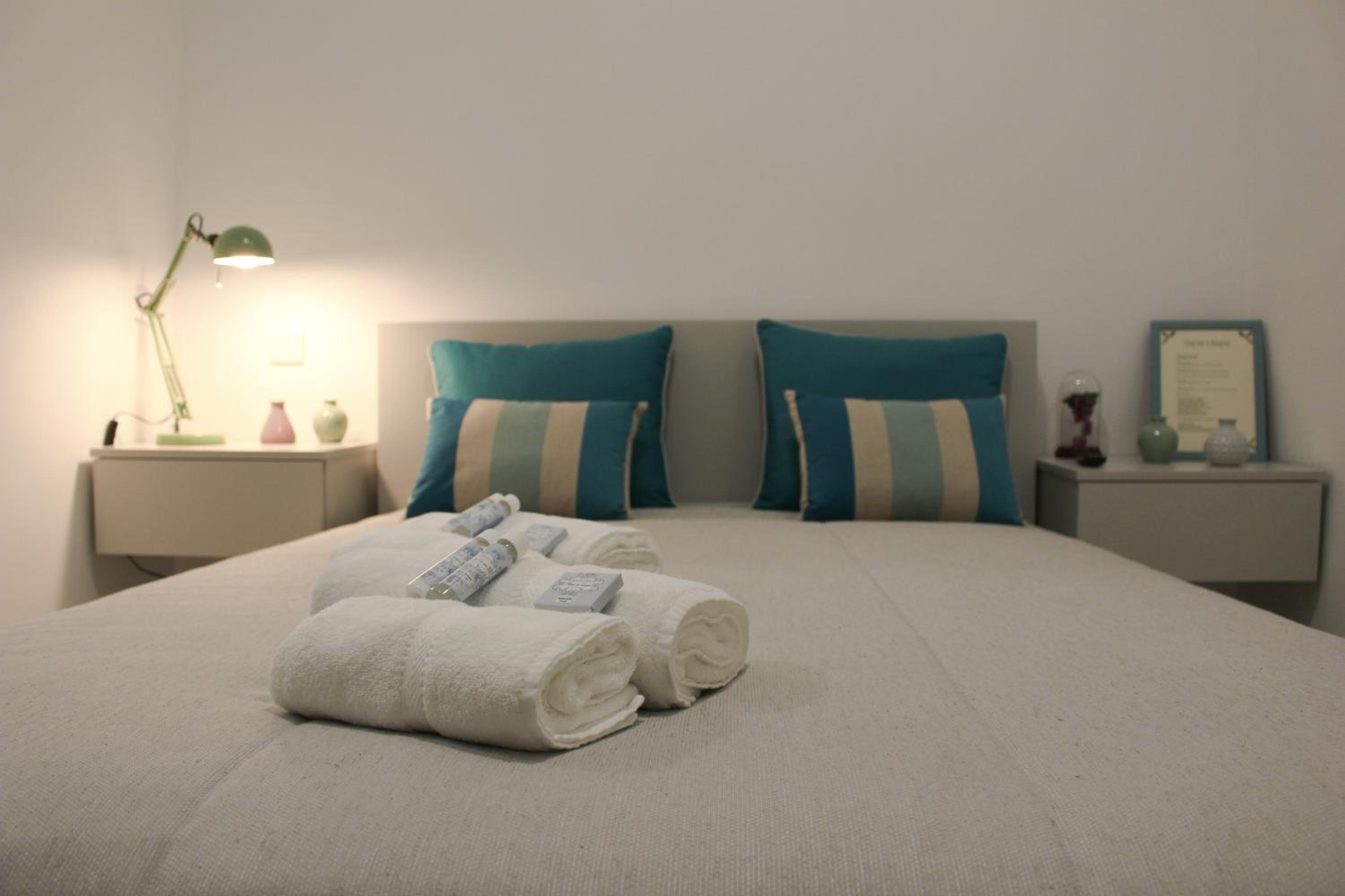 Double Room with Private Bathroom - Photo 4