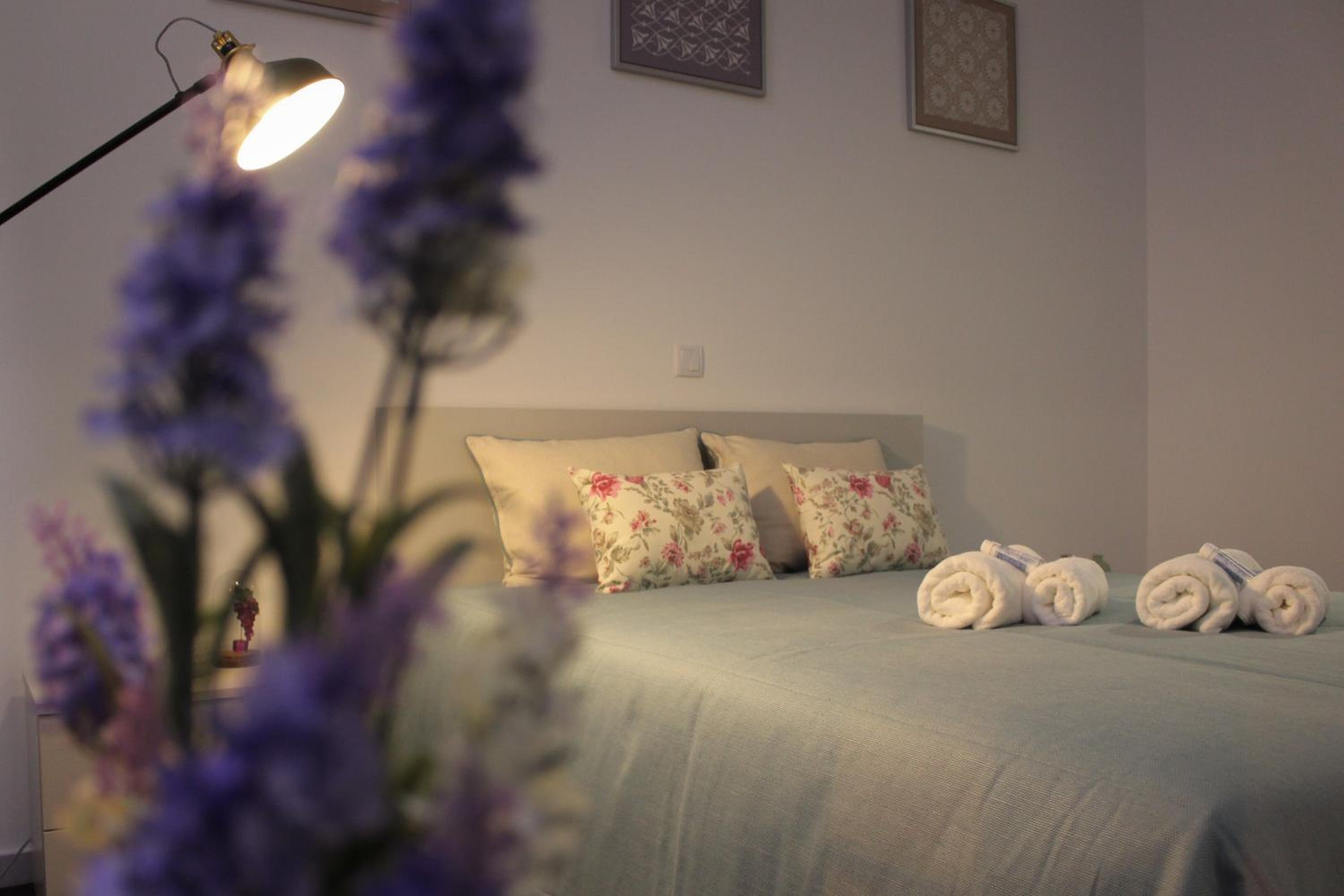 Suite - Photo 10