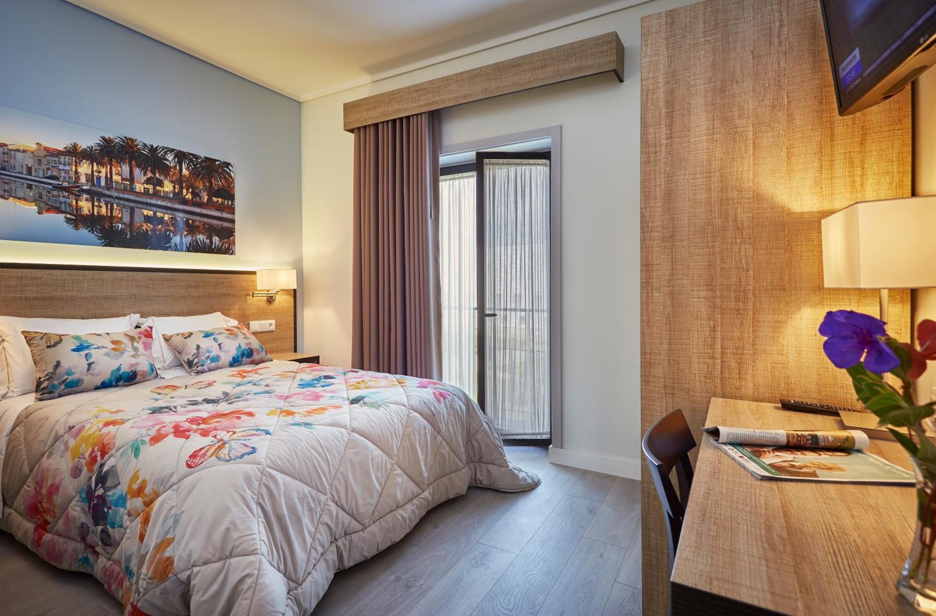 Double Room - Photo 7