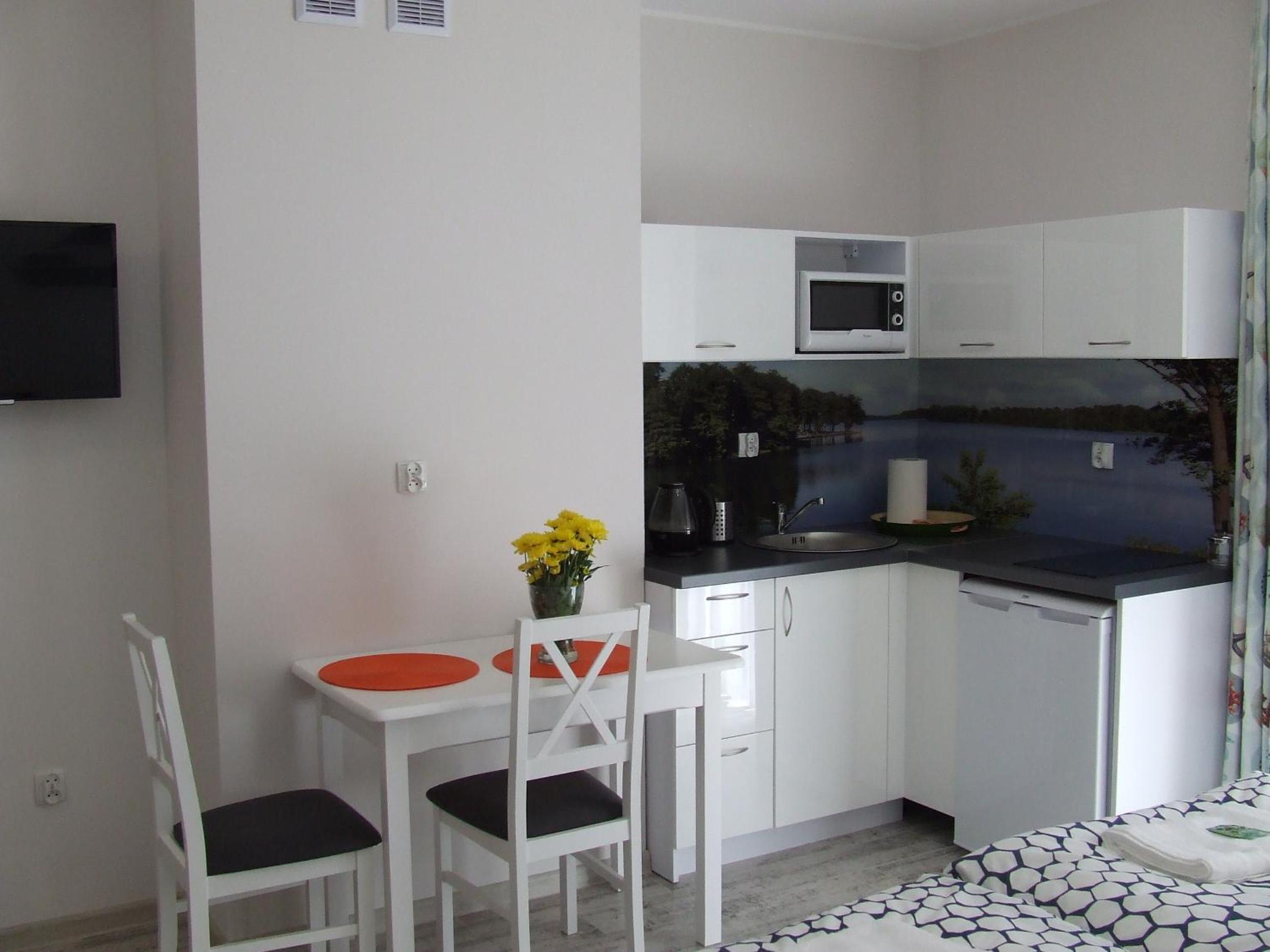 Apartment photo 2