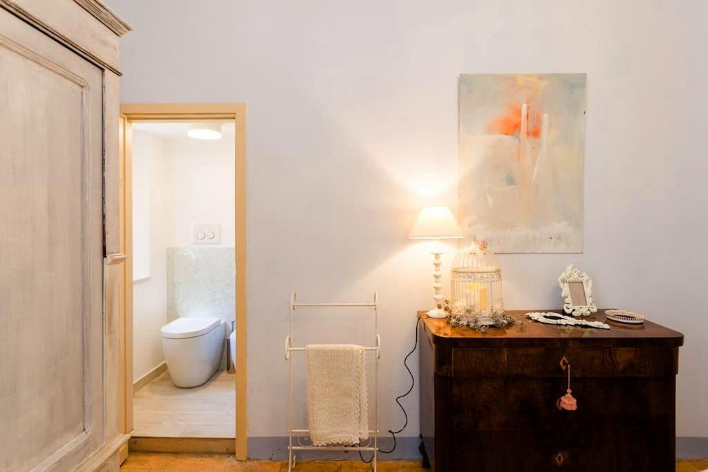 Double Room with Private Bathroom photo 2