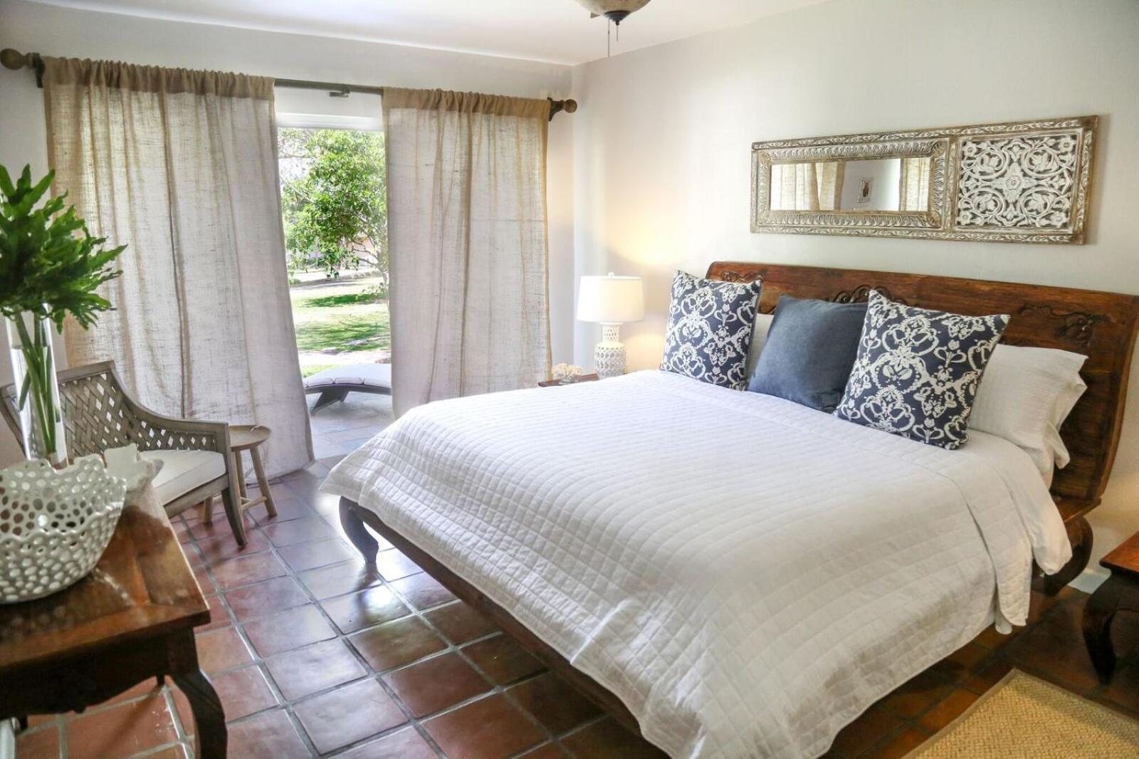 Superior Queen Room with Garden View photo 2