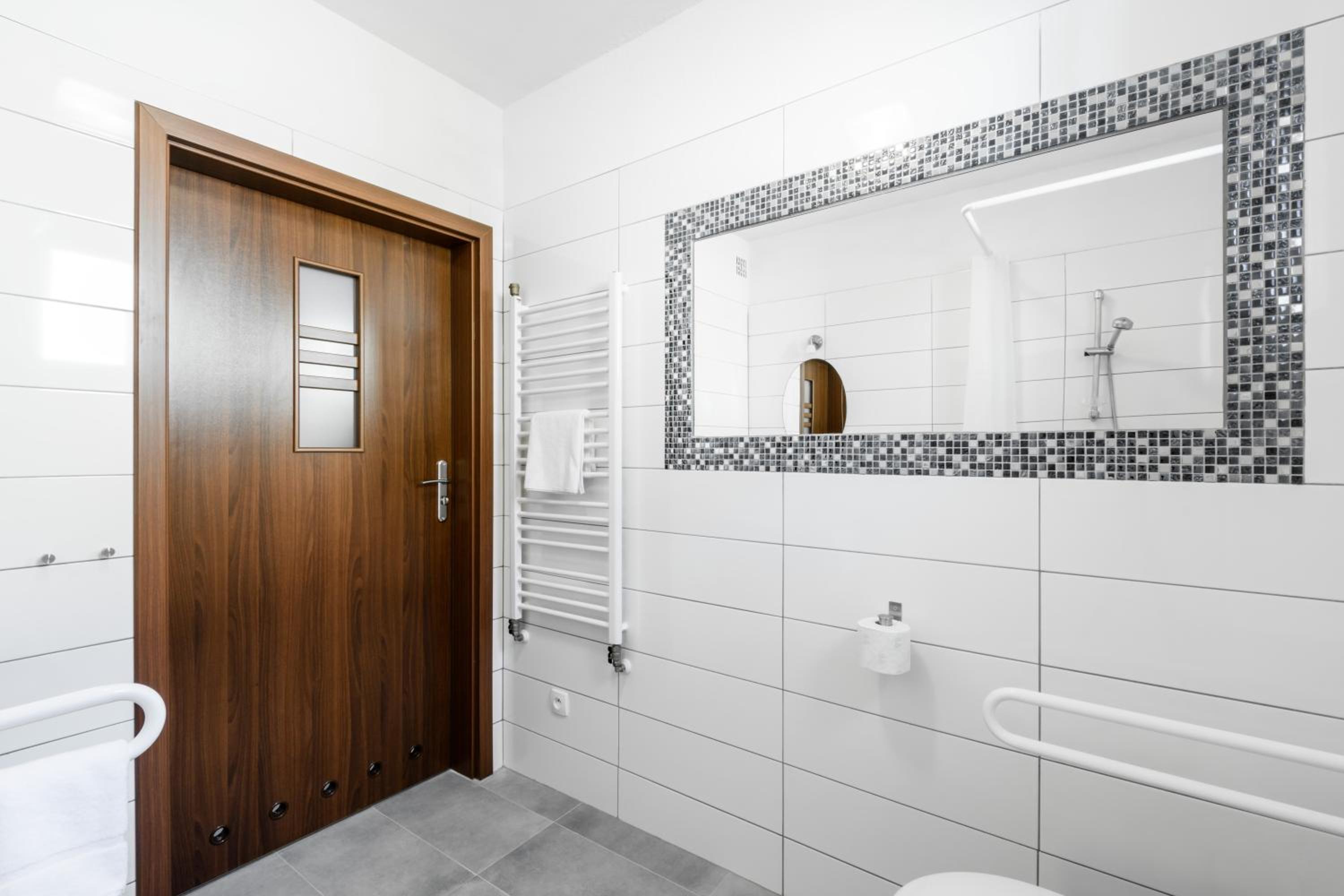 Double Room - Photo 3