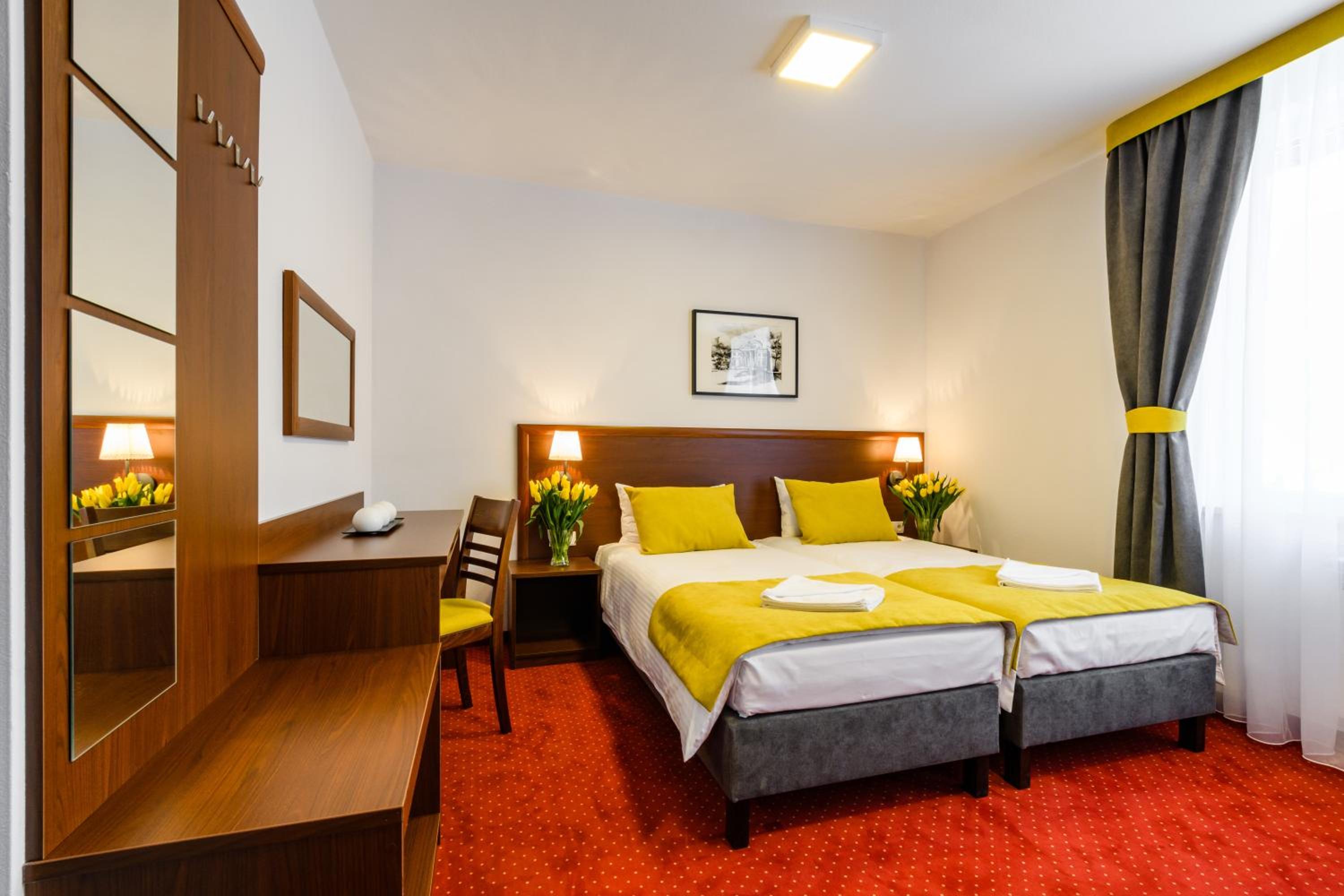 Triple Room - Photo 3