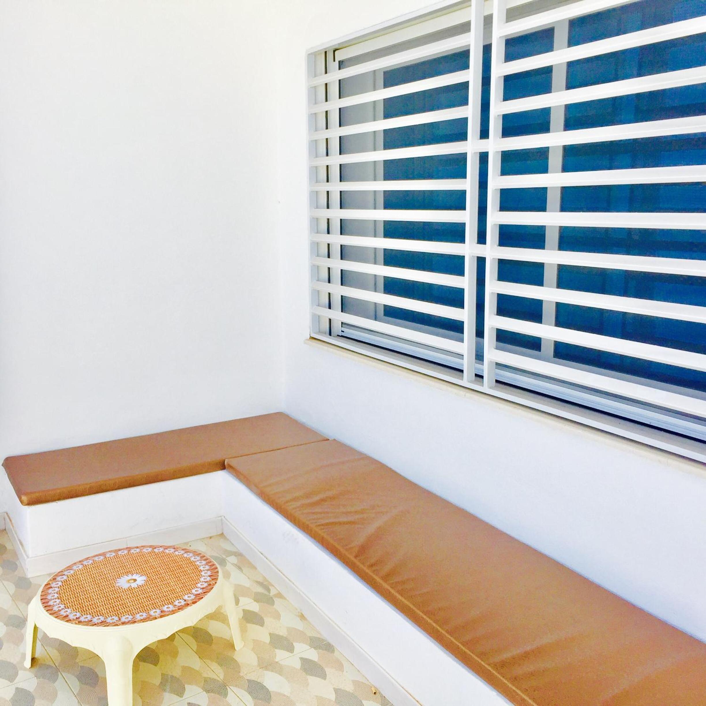 Beach Front Apartment Private Terace and Sea View Ground Floor photo 2