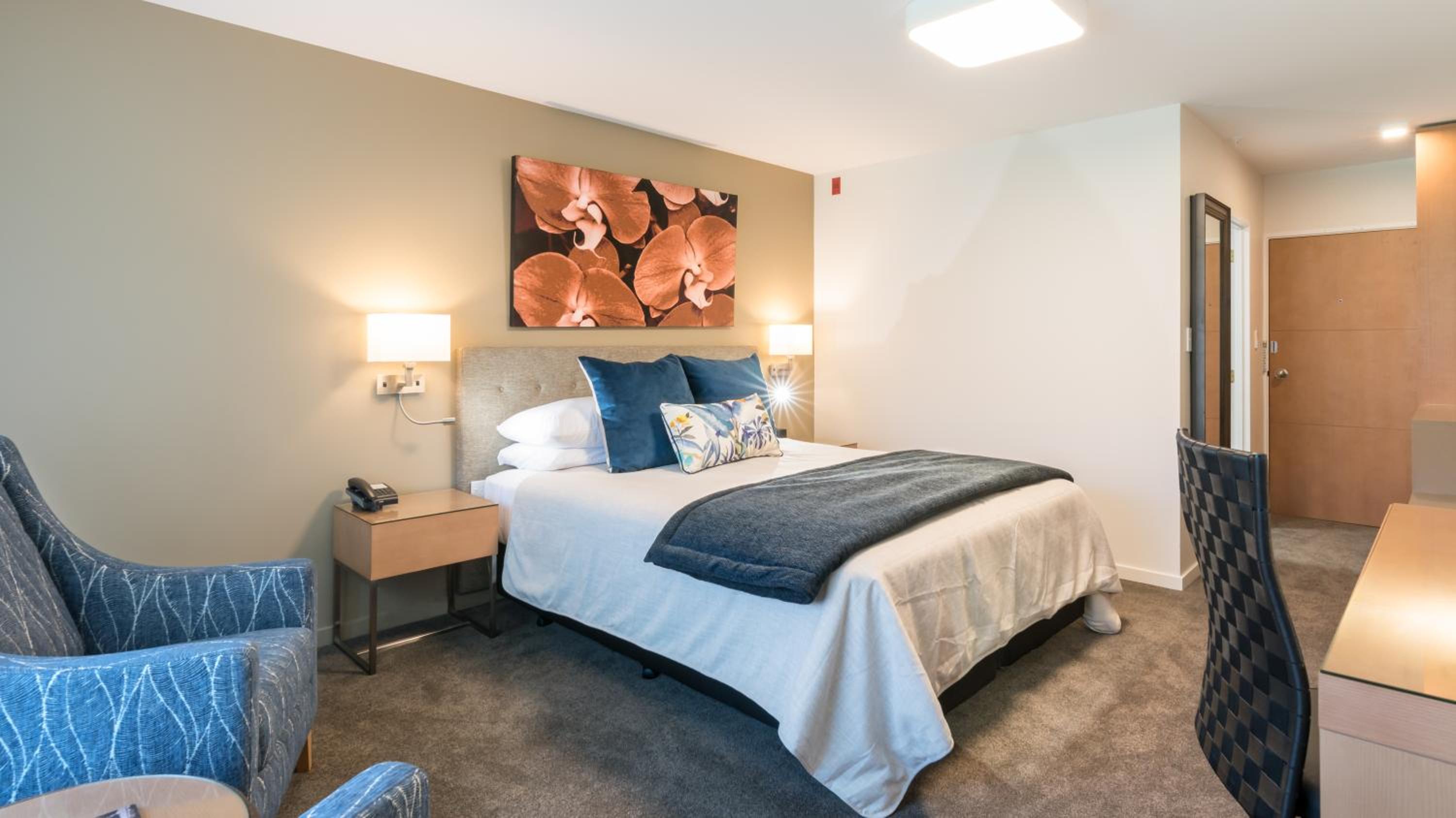 Superior King Room - Photo 4