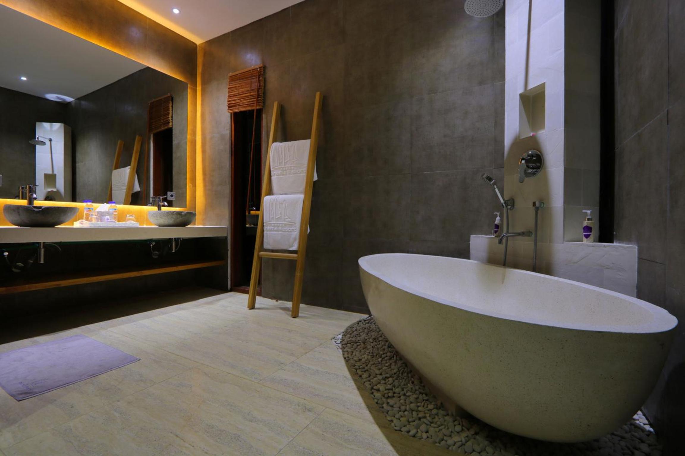 Villa with Sea View - Photo 2