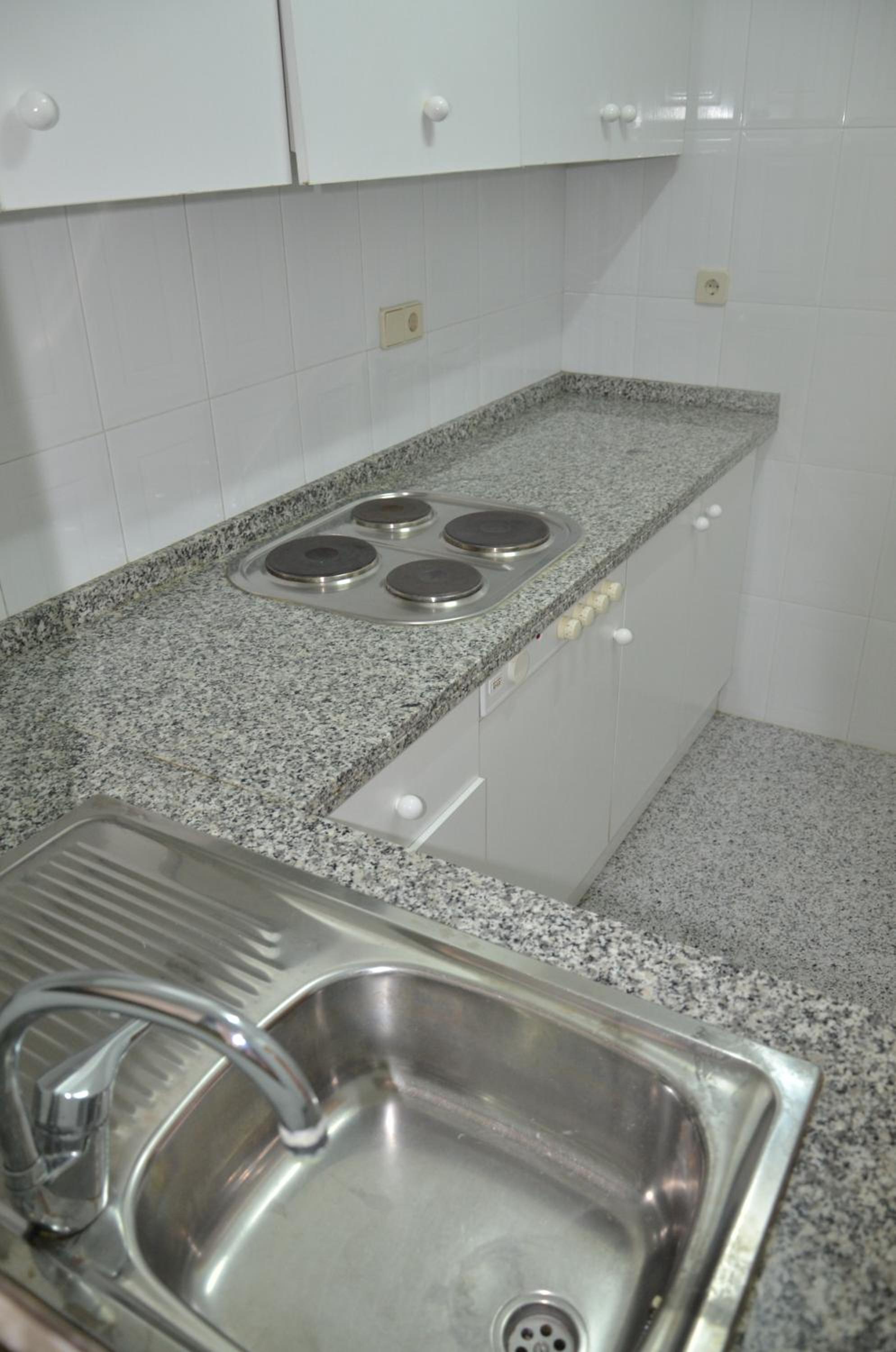 One-Bedroom Apartment with Sea View (3 Adults) photo 3