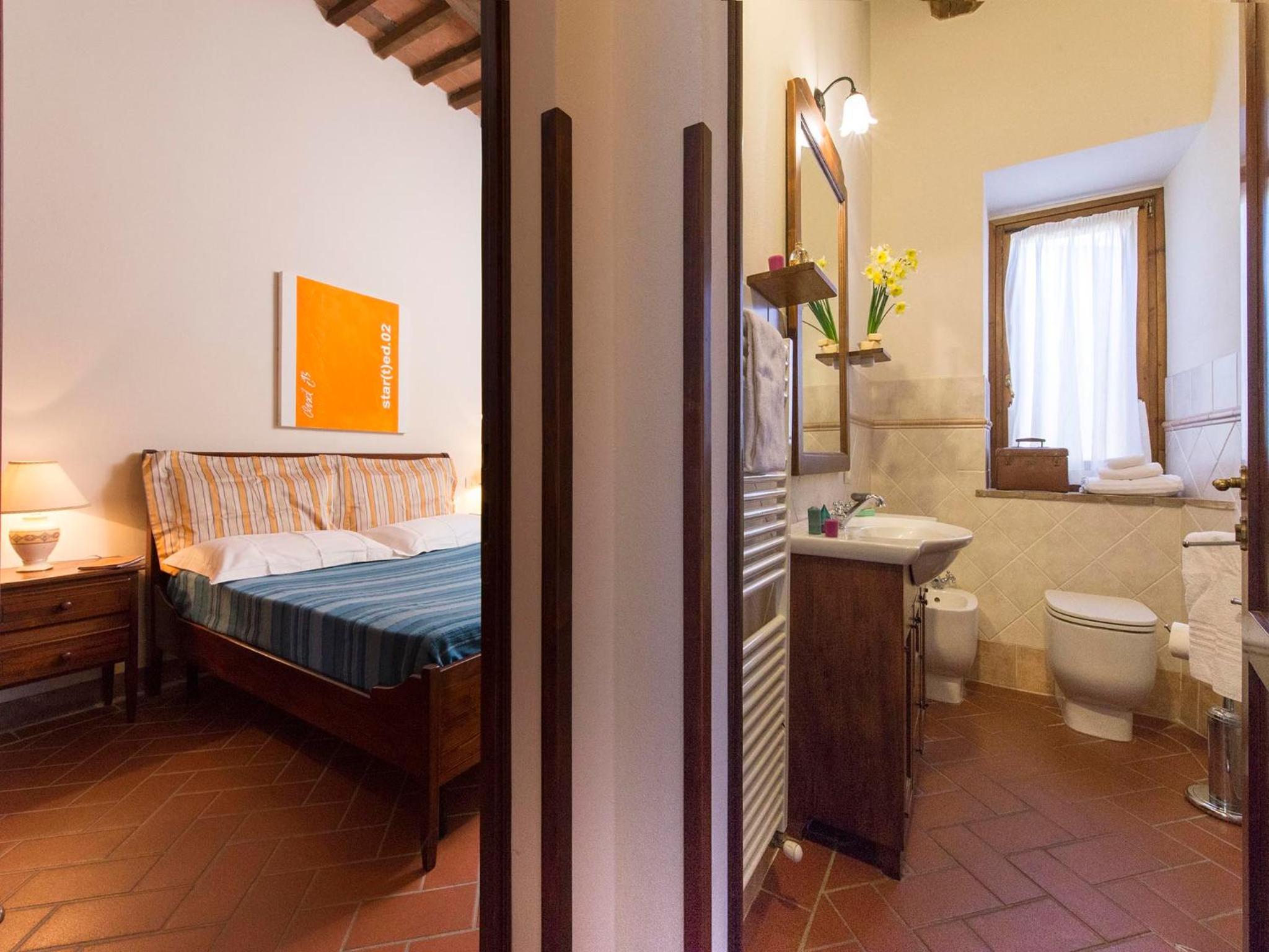 Apartment with Terrace - Photo 3