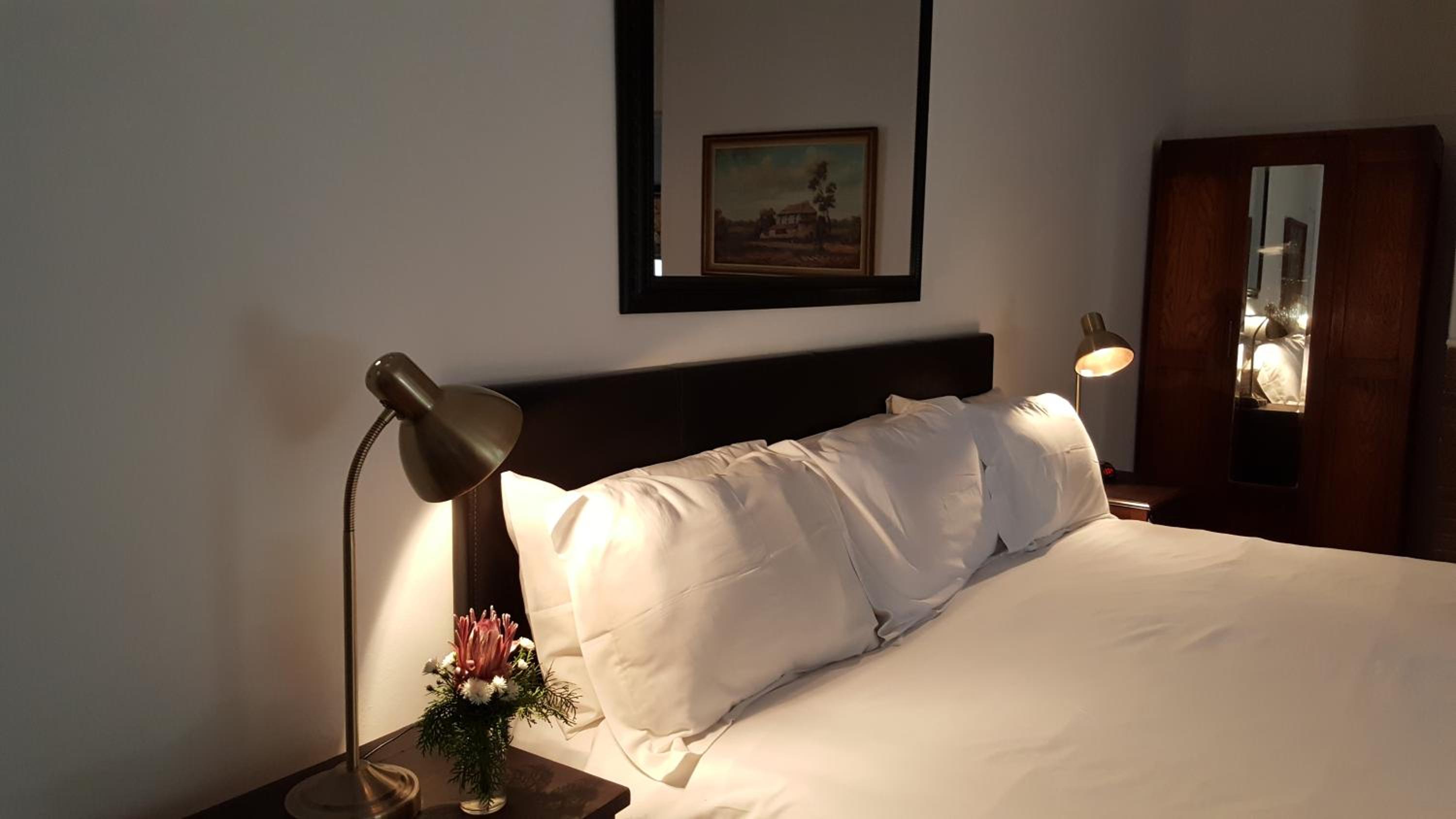 Luxury King Room - Photo 1