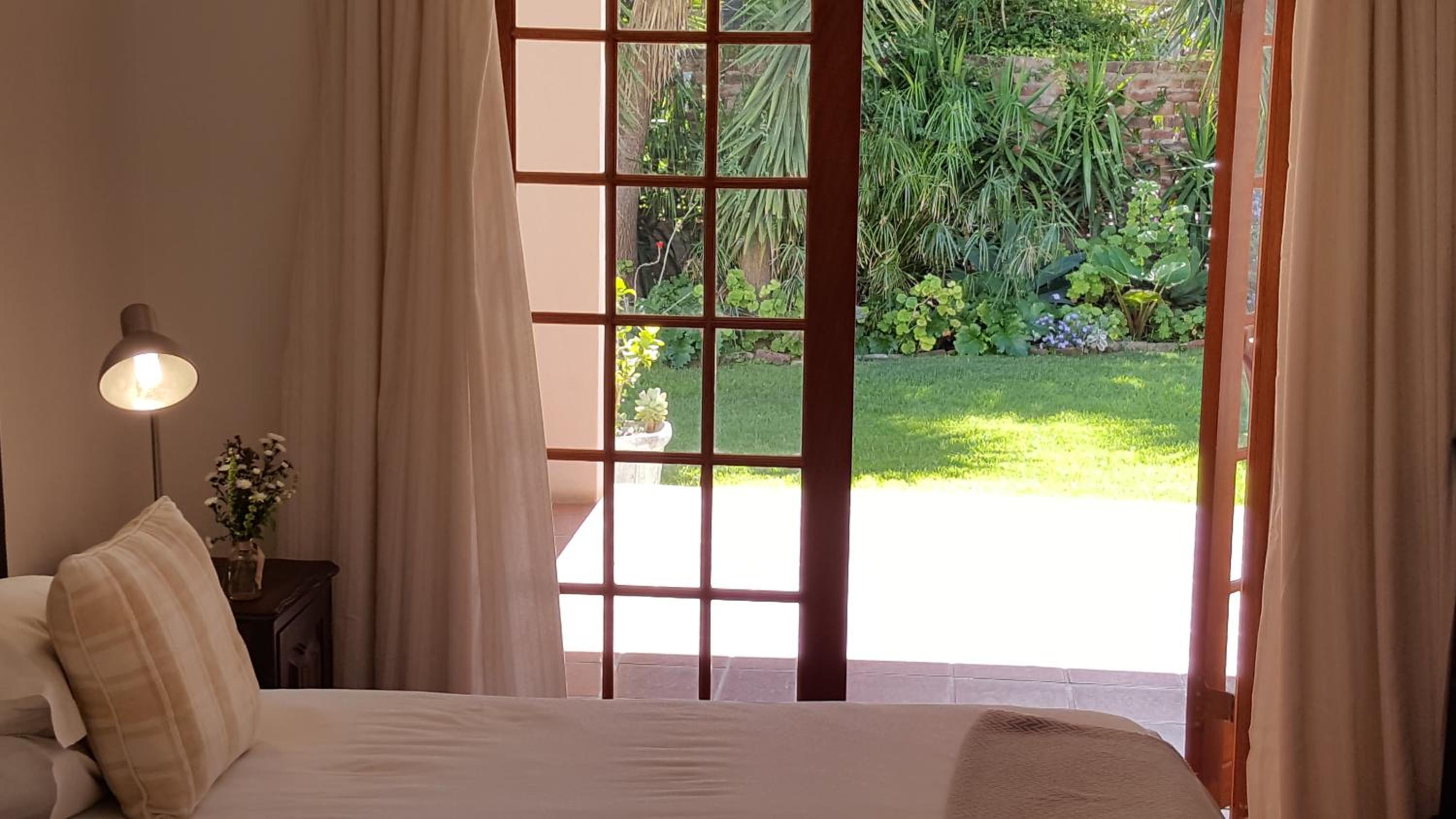 Twin Room - Photo 4