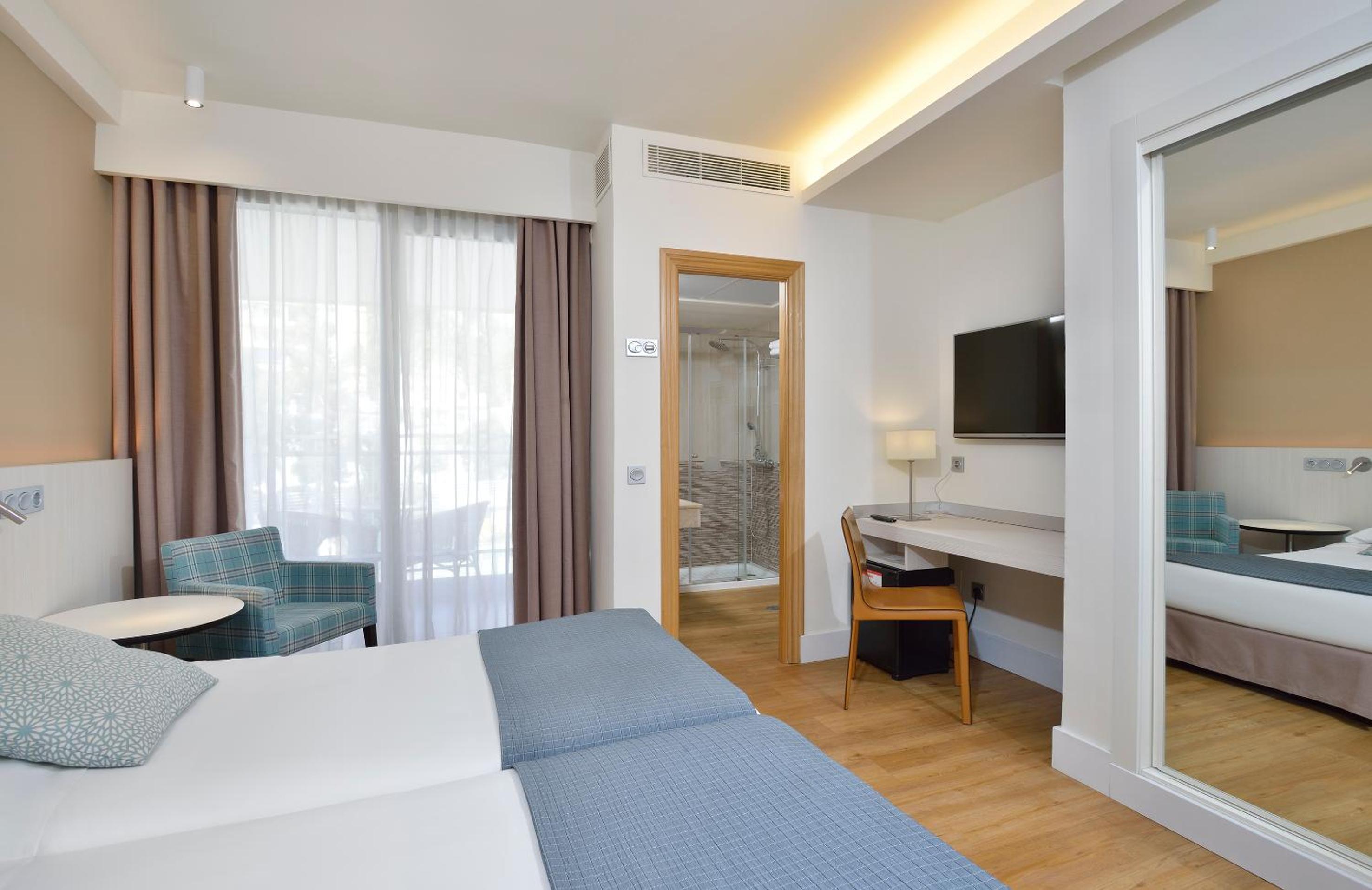Sol Room - Photo 2