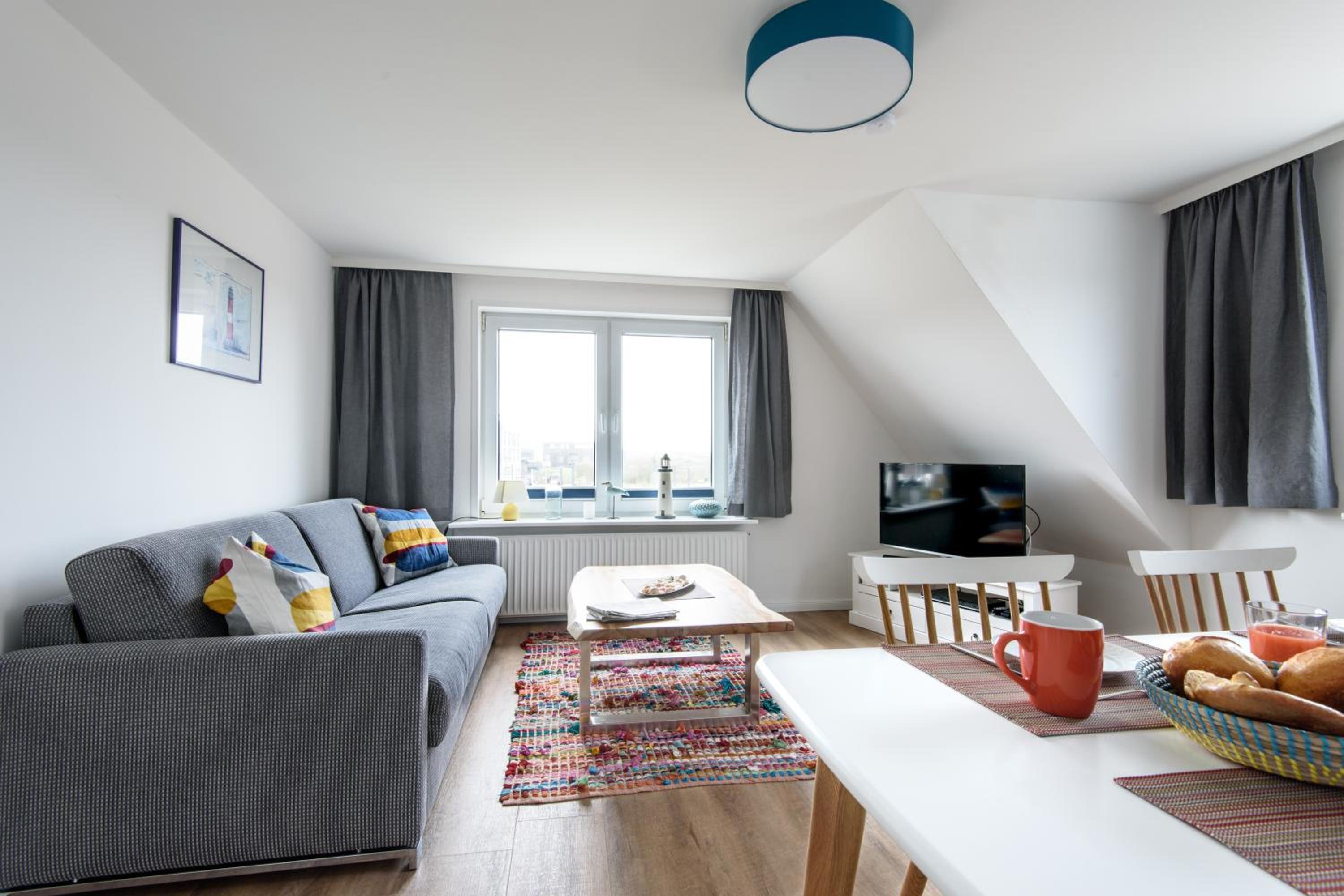 Comfort One-Bedroom Apartment with Garden View photo 1