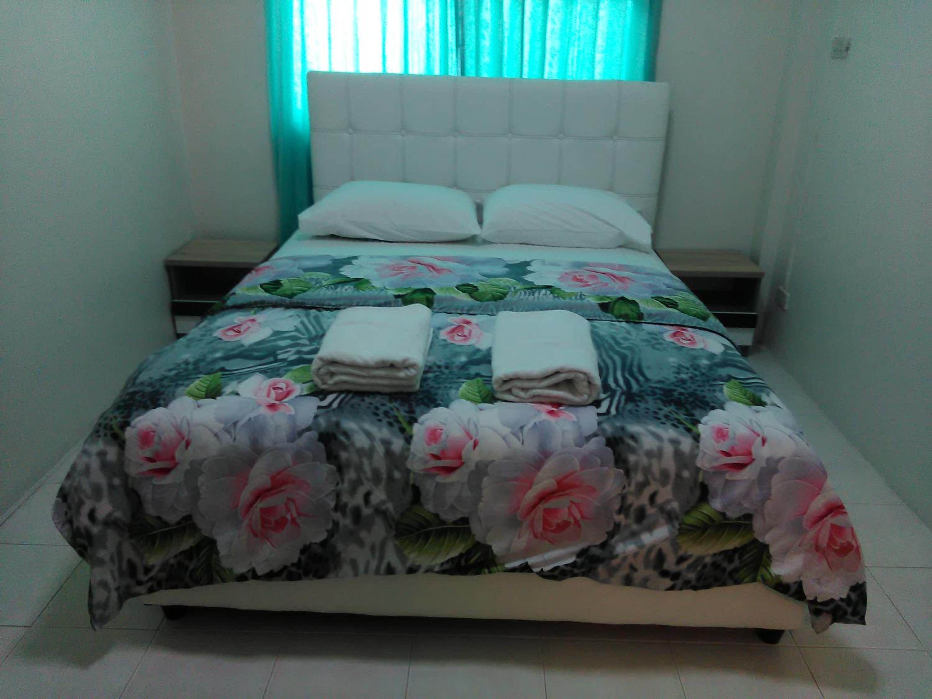 Apartment with Balcony photo 3