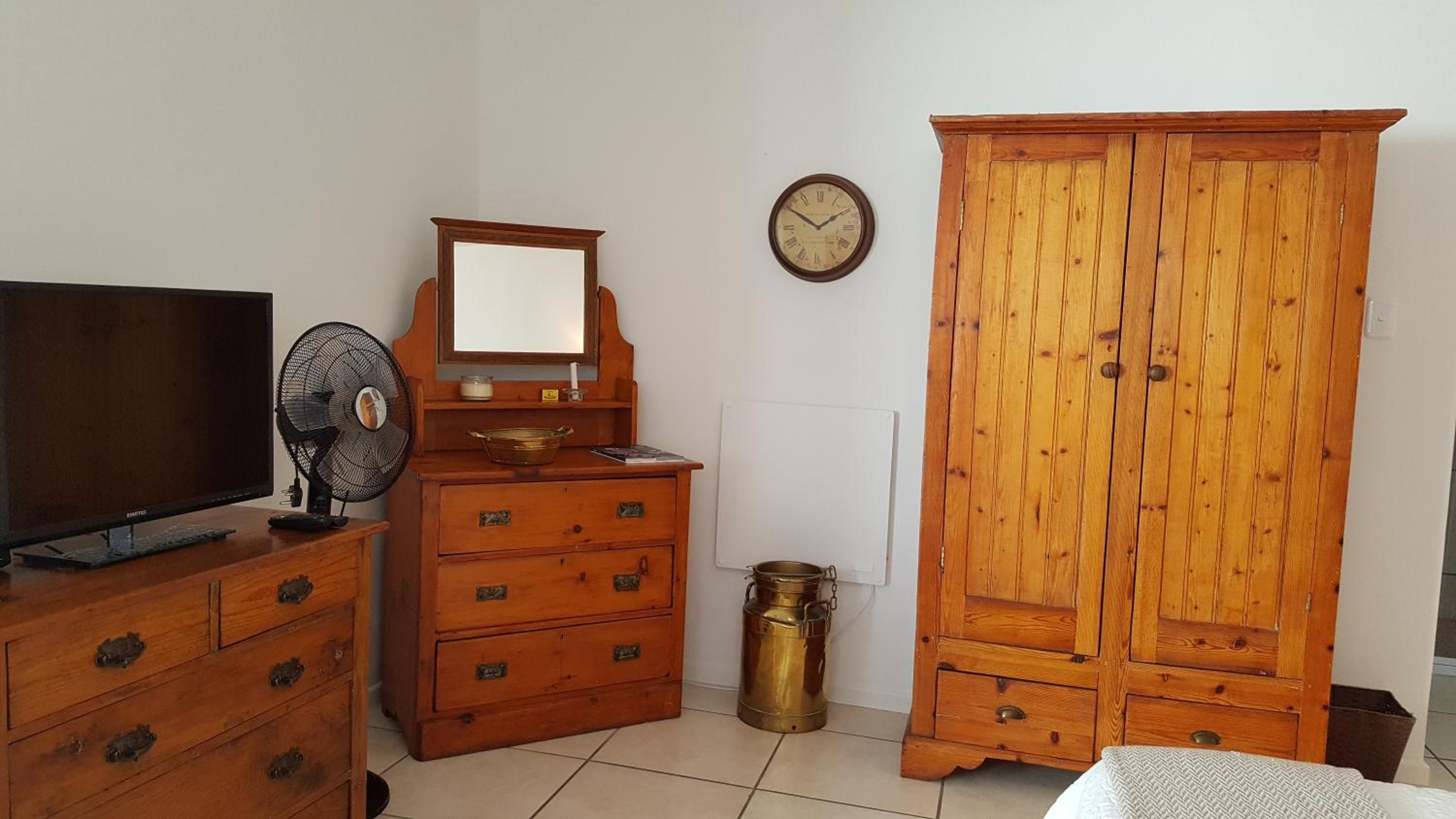 Luxury Twin Room - Photo 2