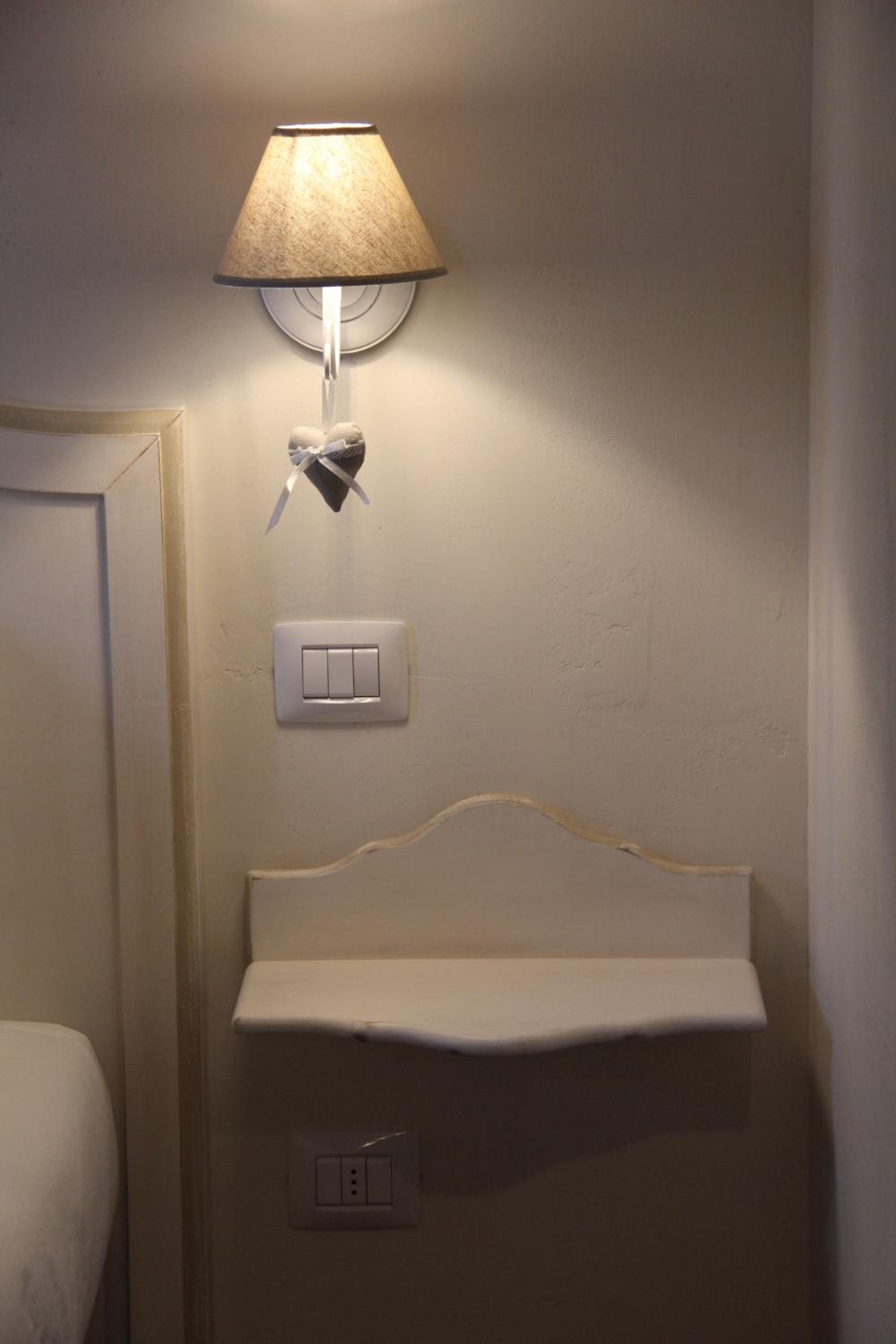 Family Room - Photo 8