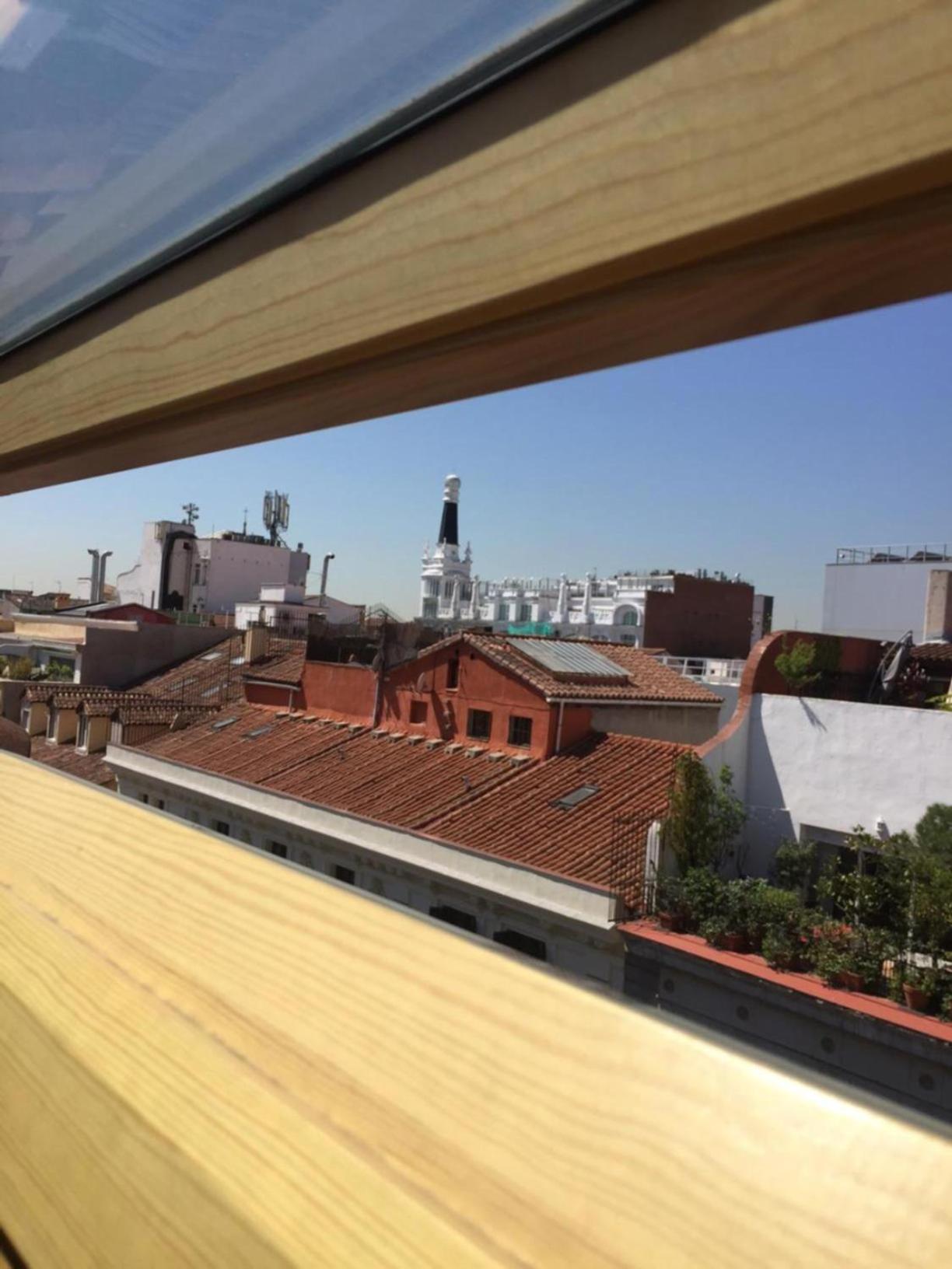 Penthouse Apartment with Terrace photo 3