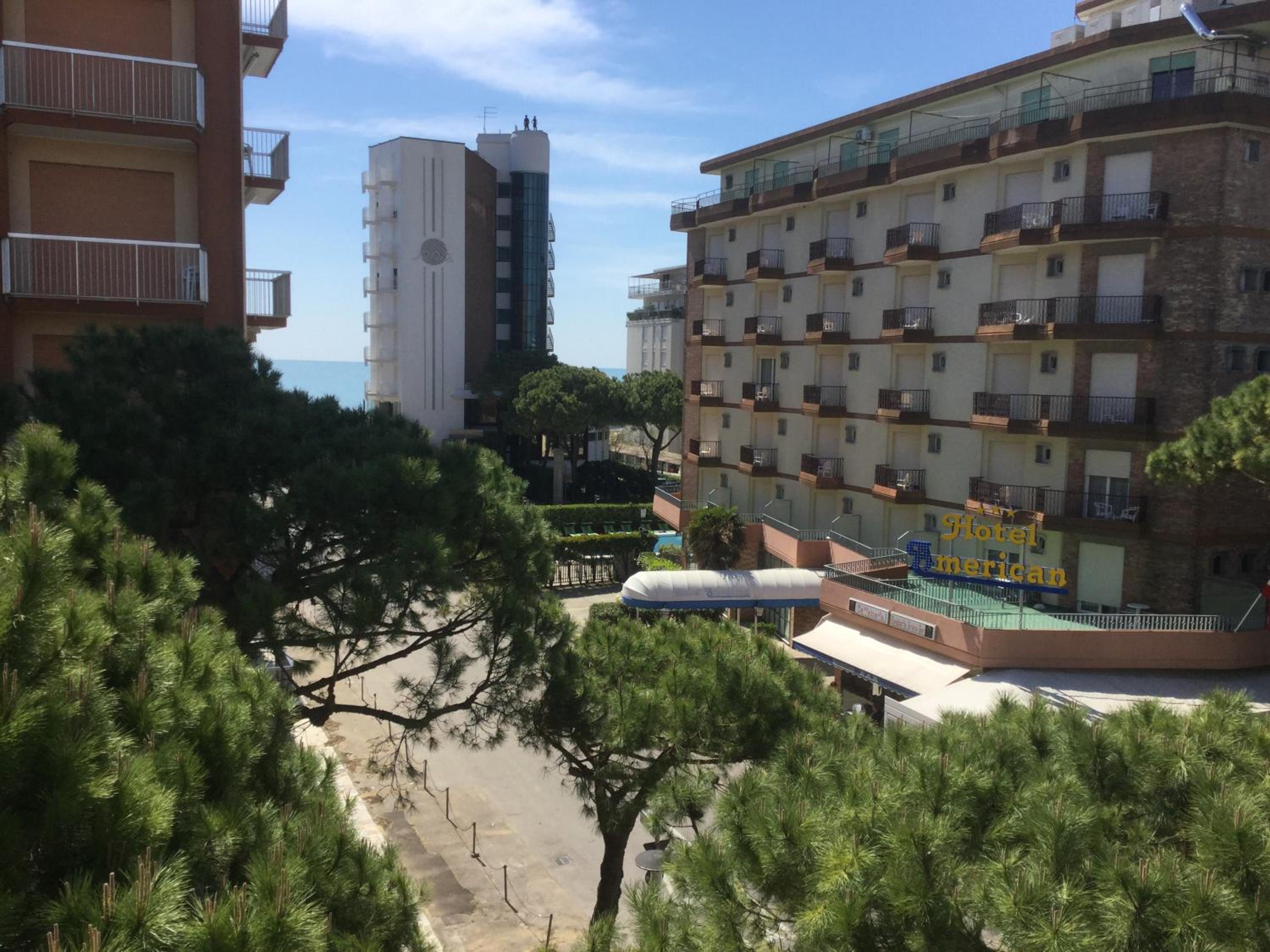 Double or Twin Room with Balcony and View - Photo 27