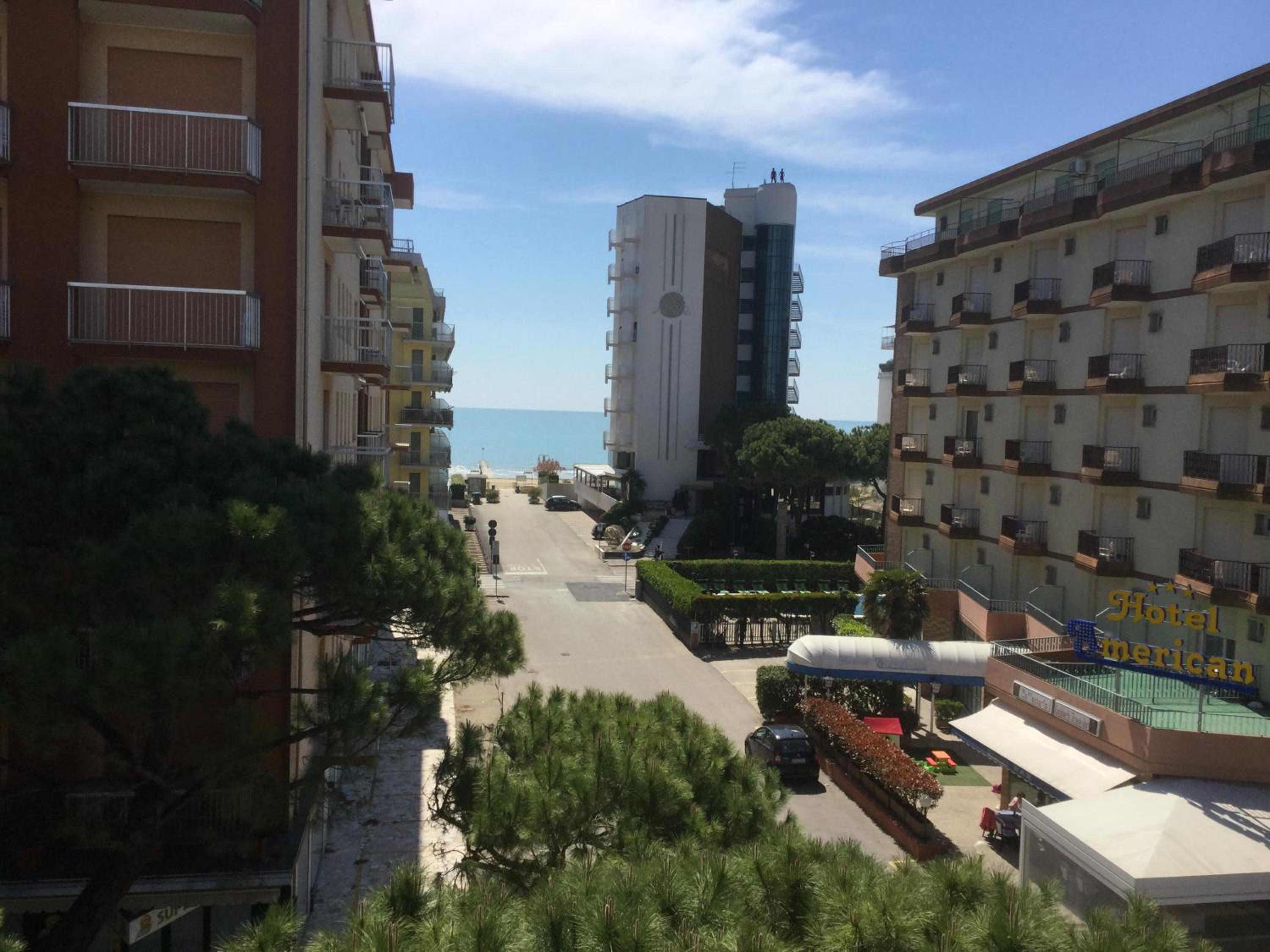 Double or Twin Room with Balcony and View - Photo 24