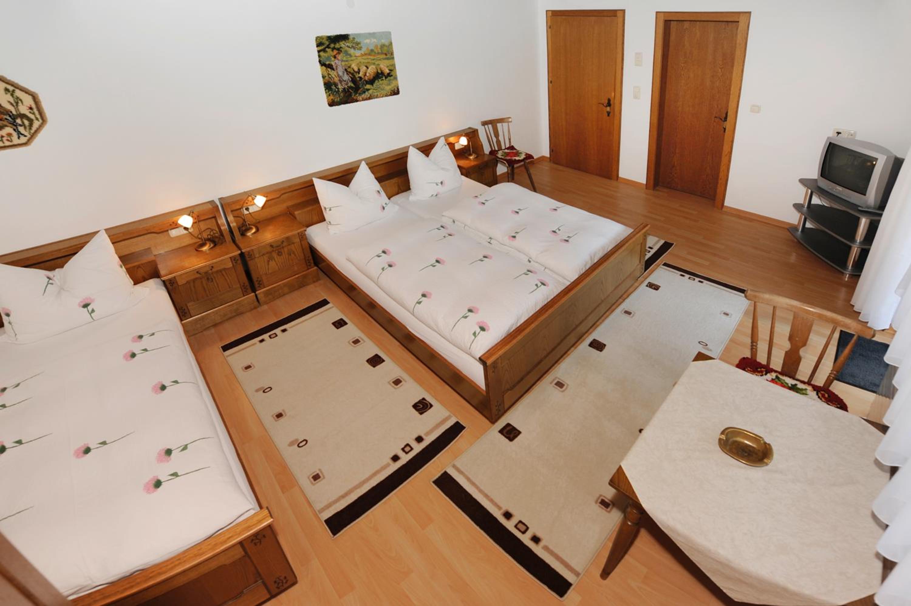 Triple Room with Balcony photo 1