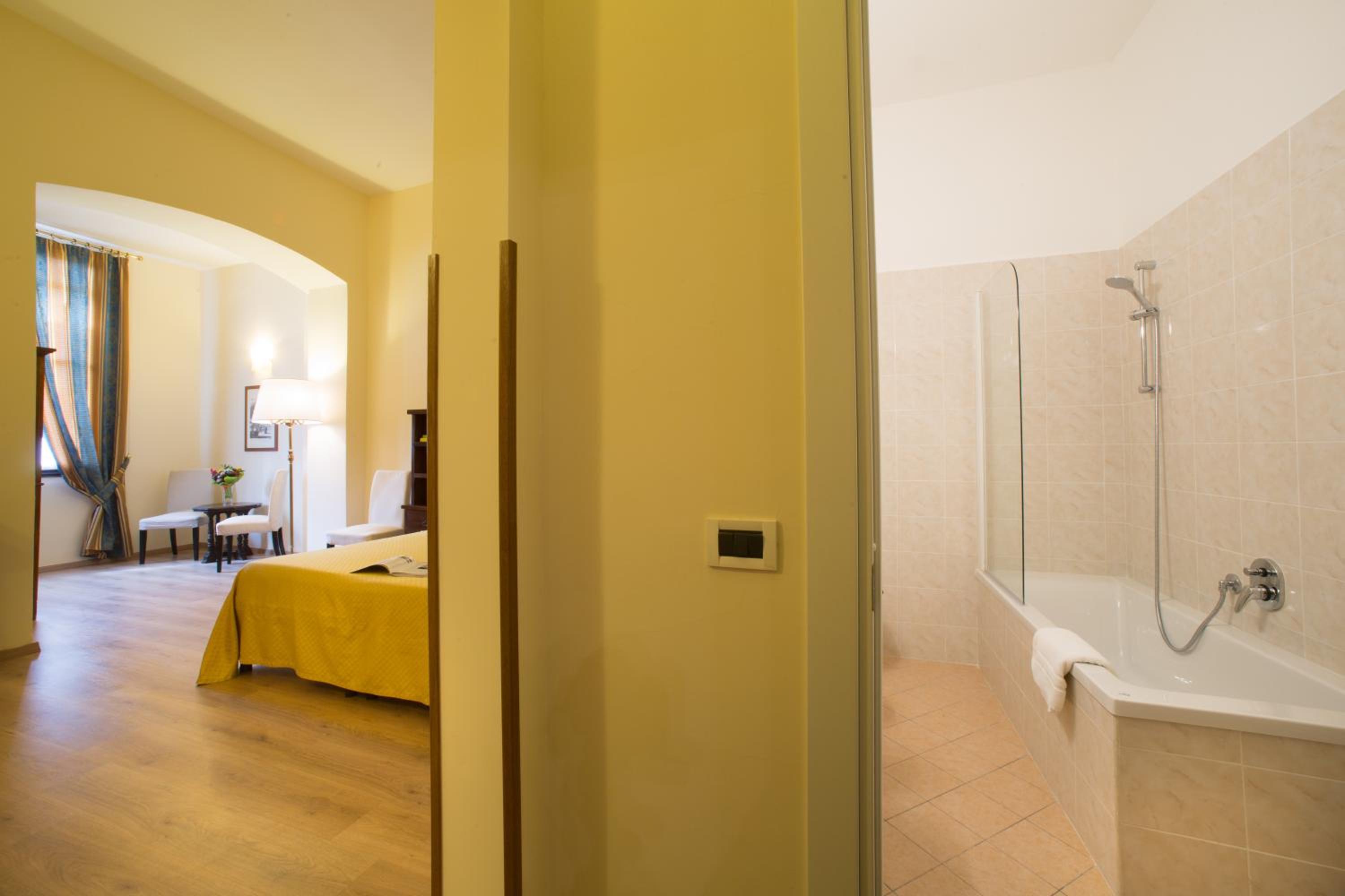 Triple Room photo 2
