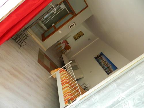 Studio with Sofa Bed