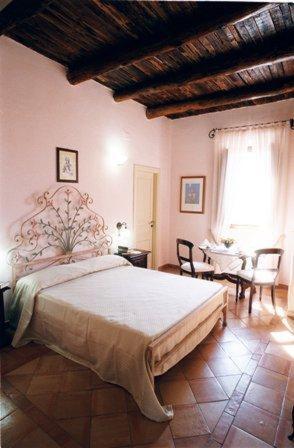 Triple Room - Photo 3