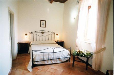 Triple Room - Photo 2