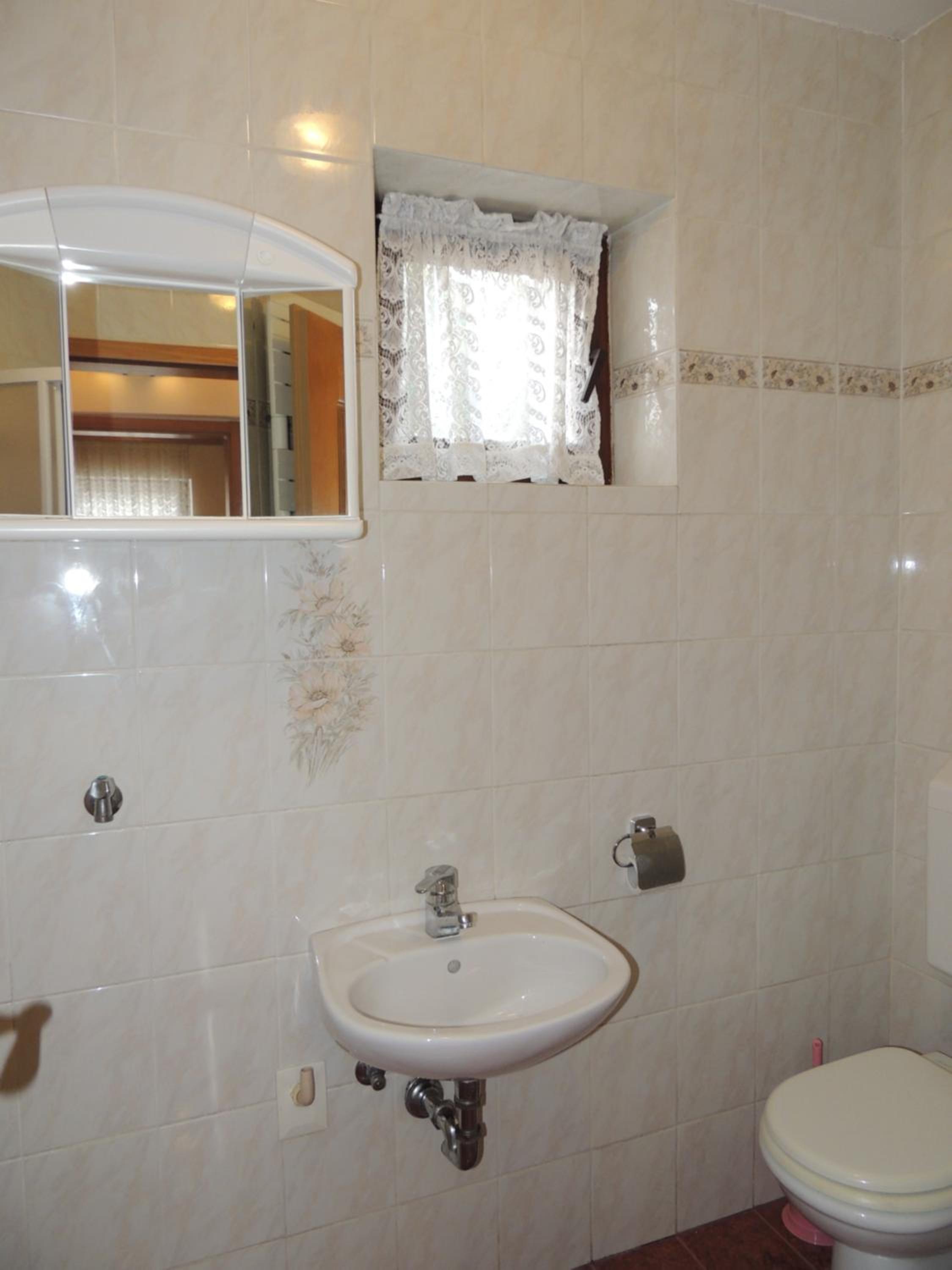 One-Bedroom Apartment - Photo 24