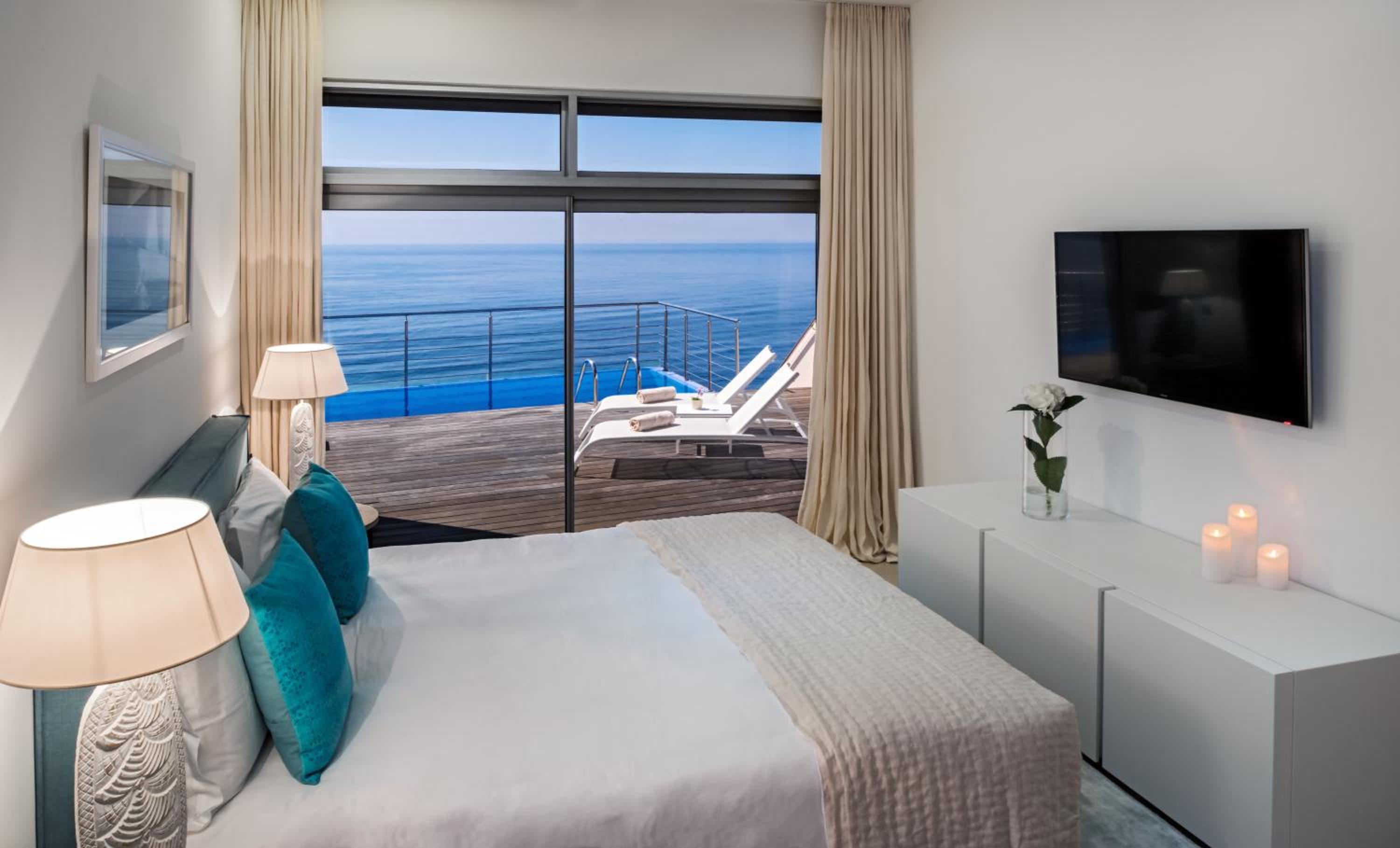 Villa with Sea View photo 2