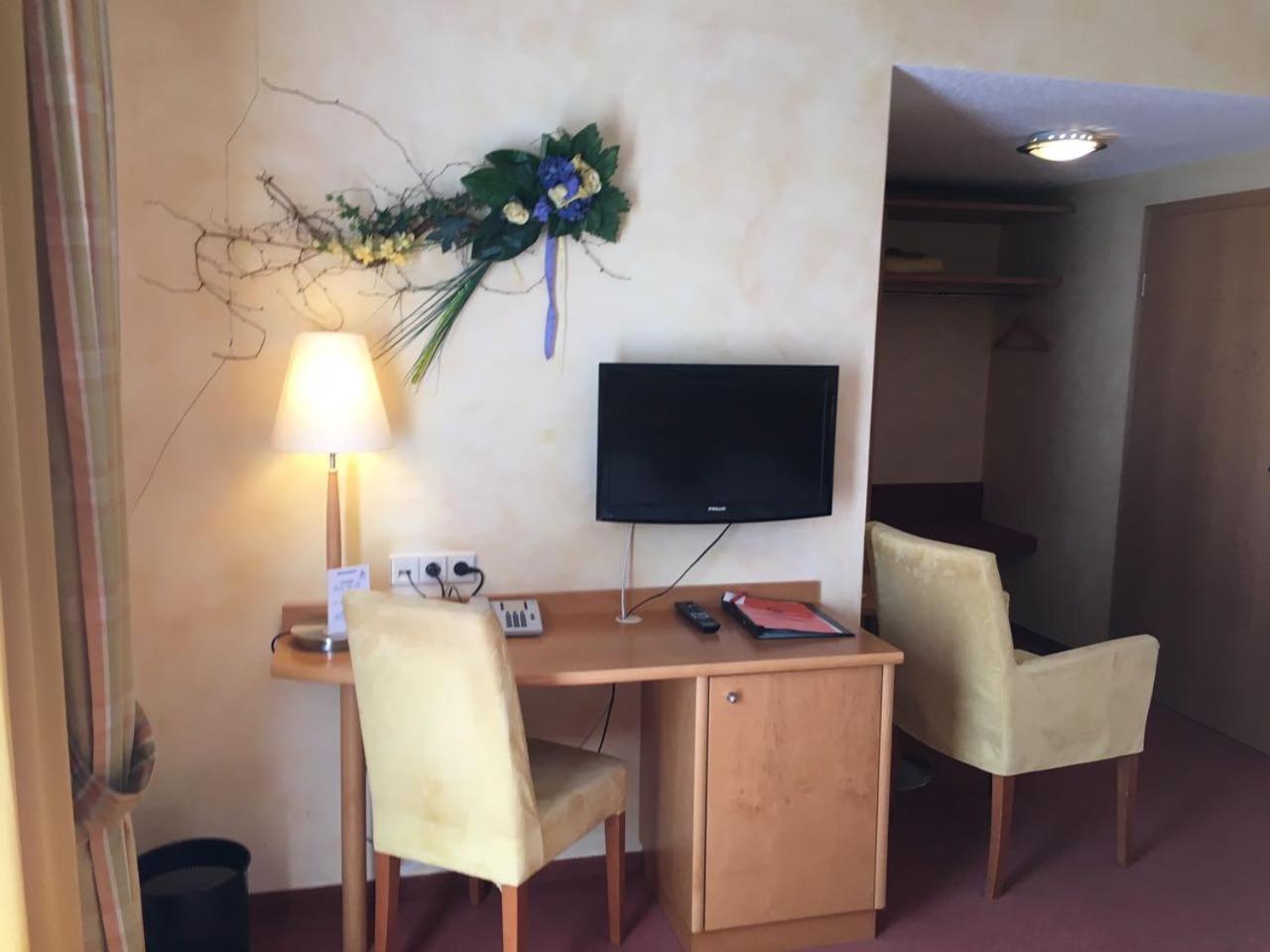 Standard Room photo 3