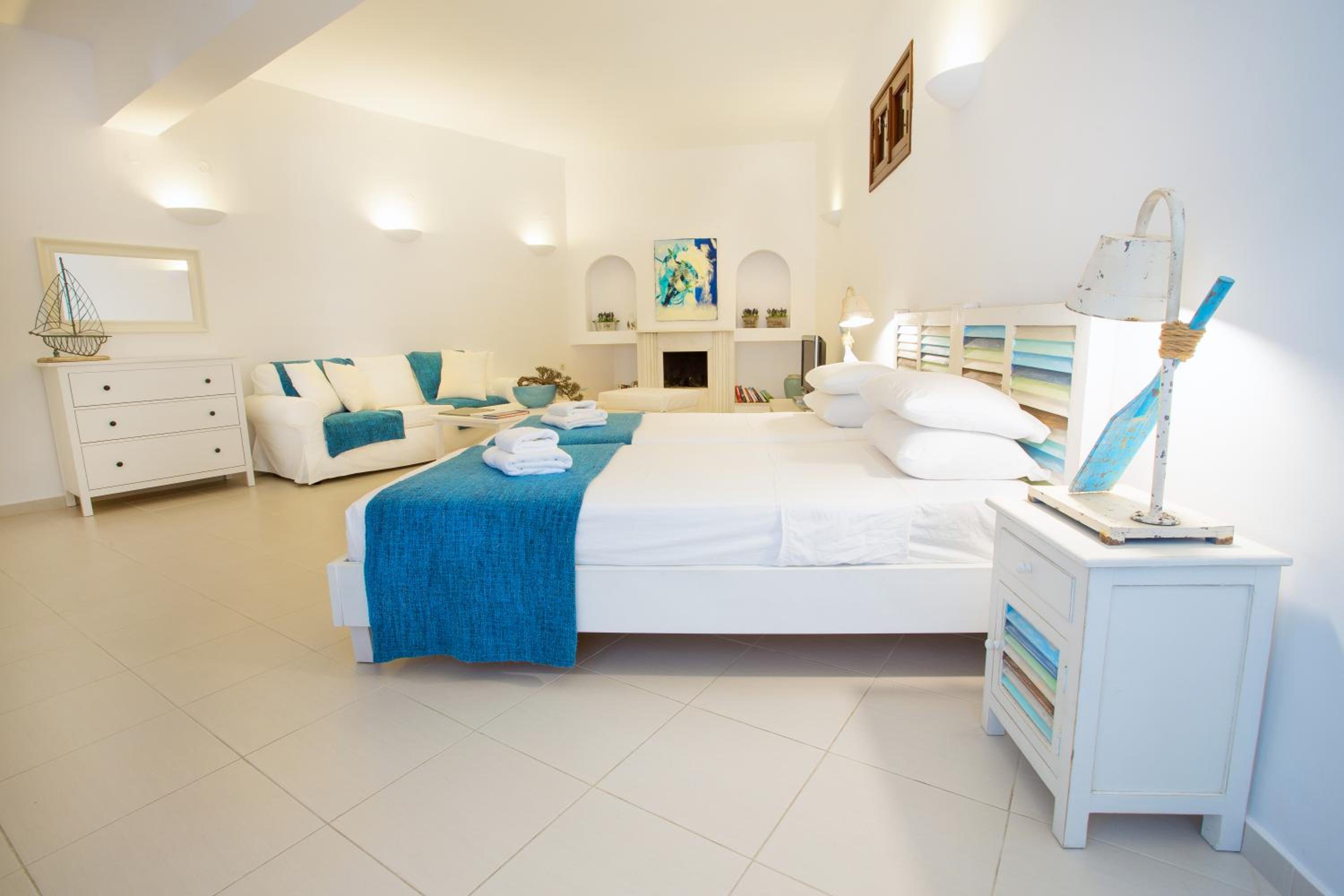 Thea 2 Two-Bedroom Villa