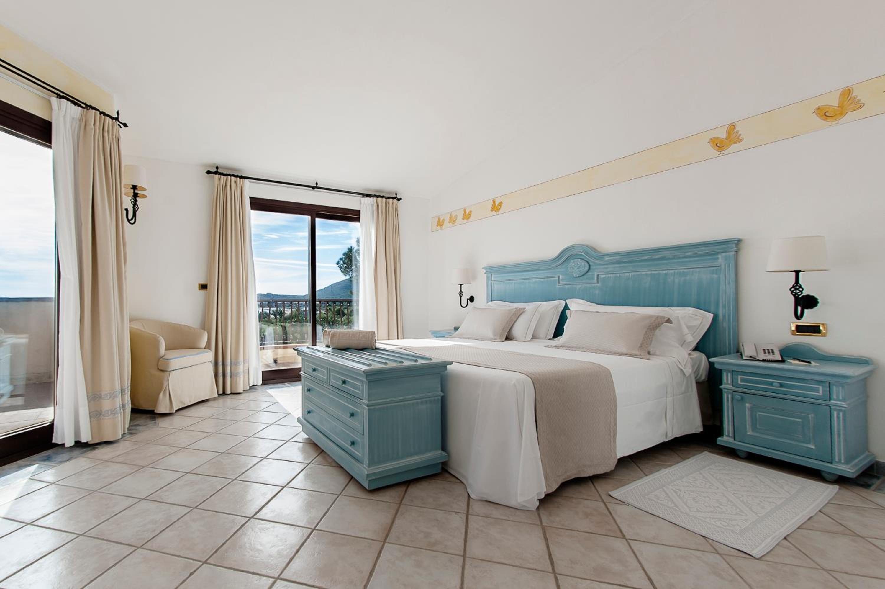 Superior Plus Room With Swimming Pool View