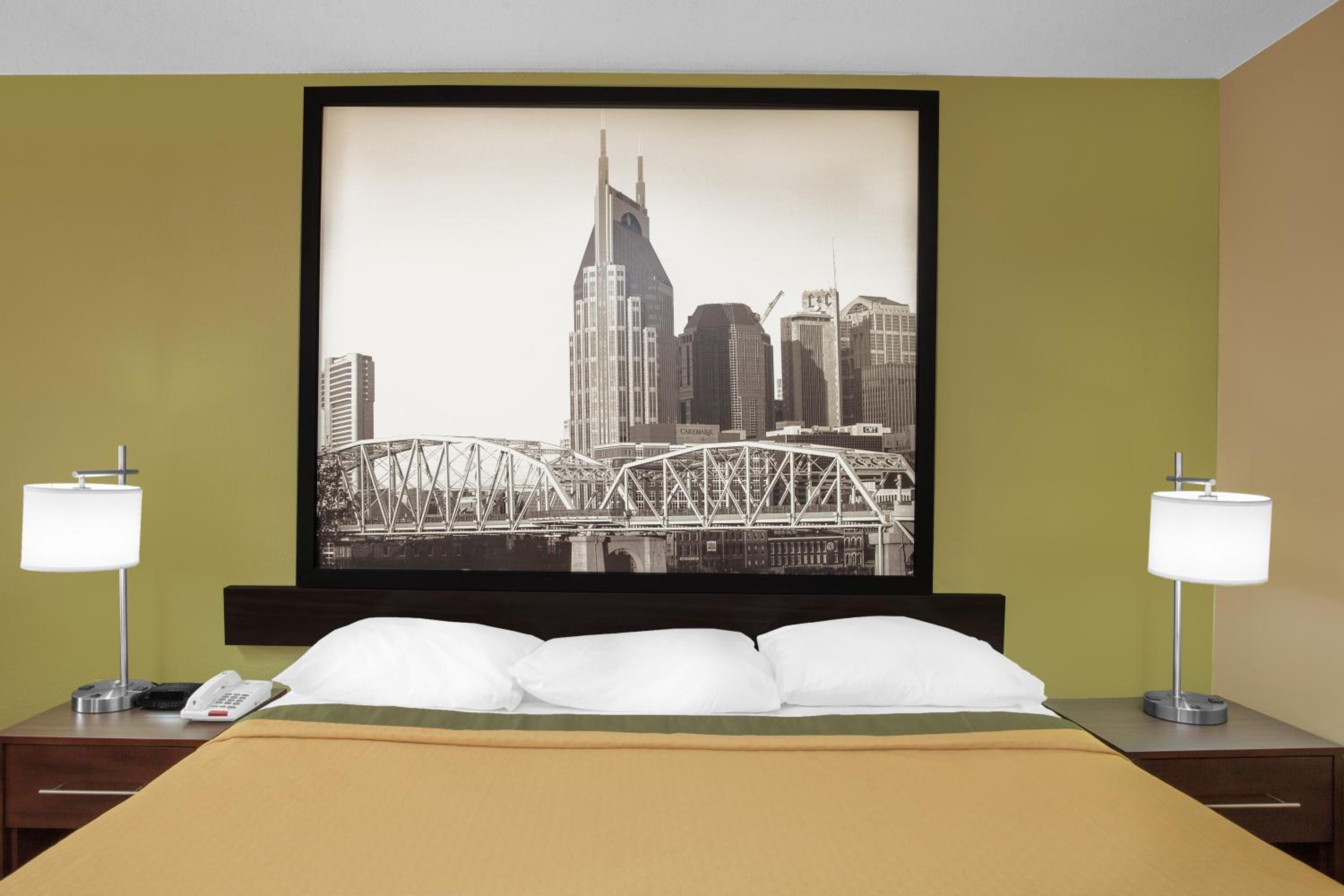 King Room - Mobility Accessible/Non-Smoking - Photo 1