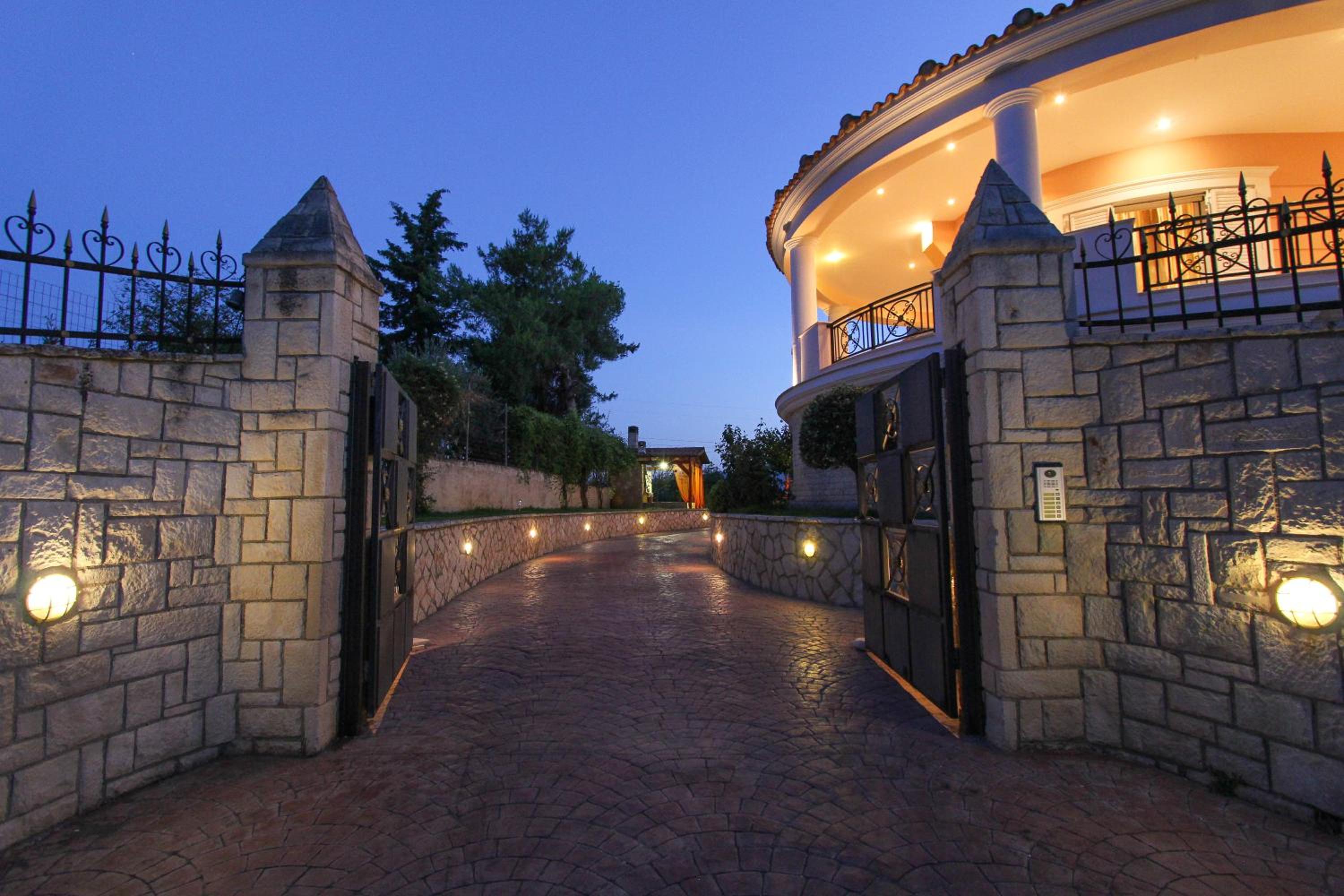 Villa with Garden View photo 2
