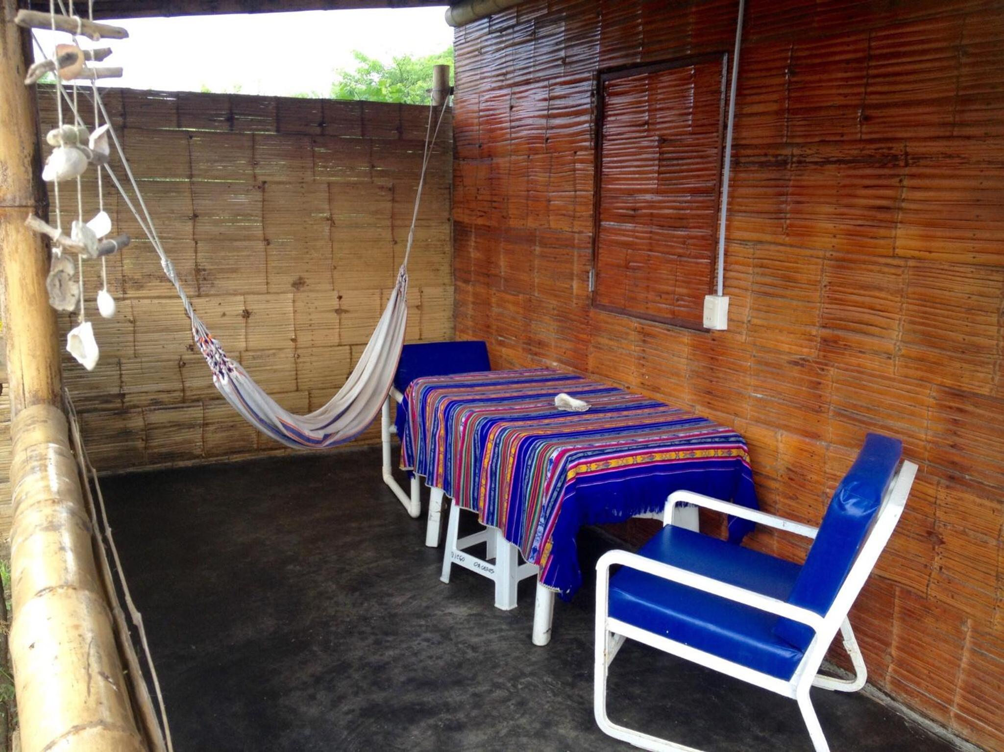 Bungalow With Patio photo 3