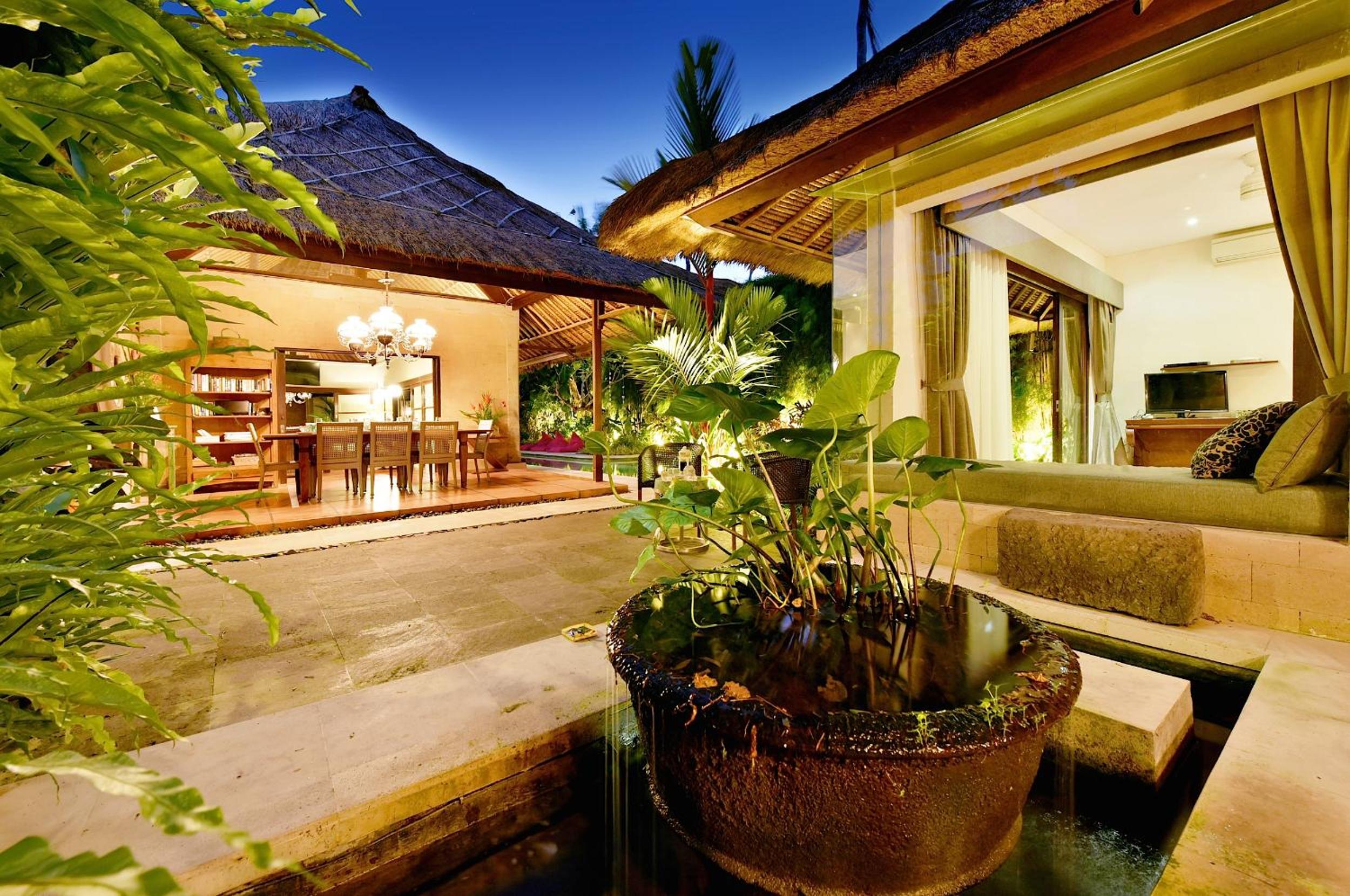 Four-Bedroom Villa with Private Pool photo 1
