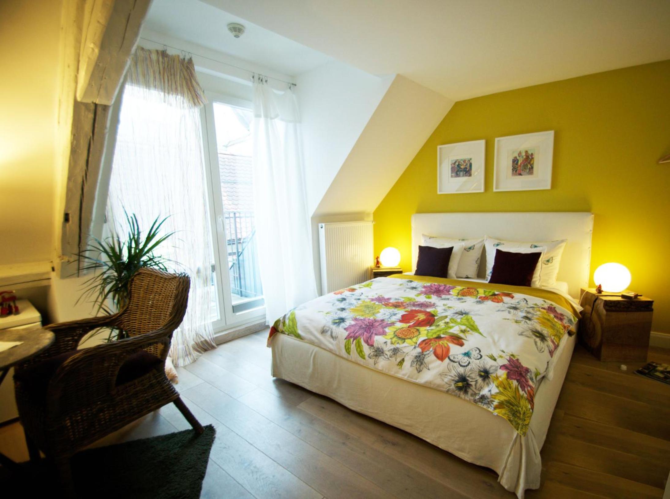 Apartment with Balcony