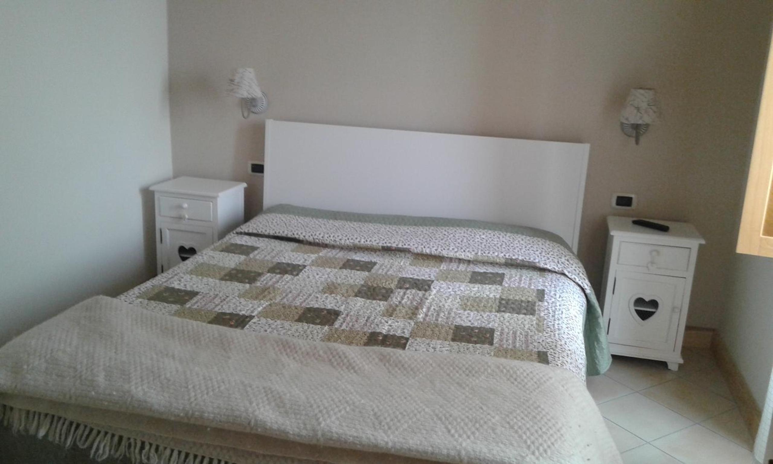 Double Room with Balcony - Photo 7