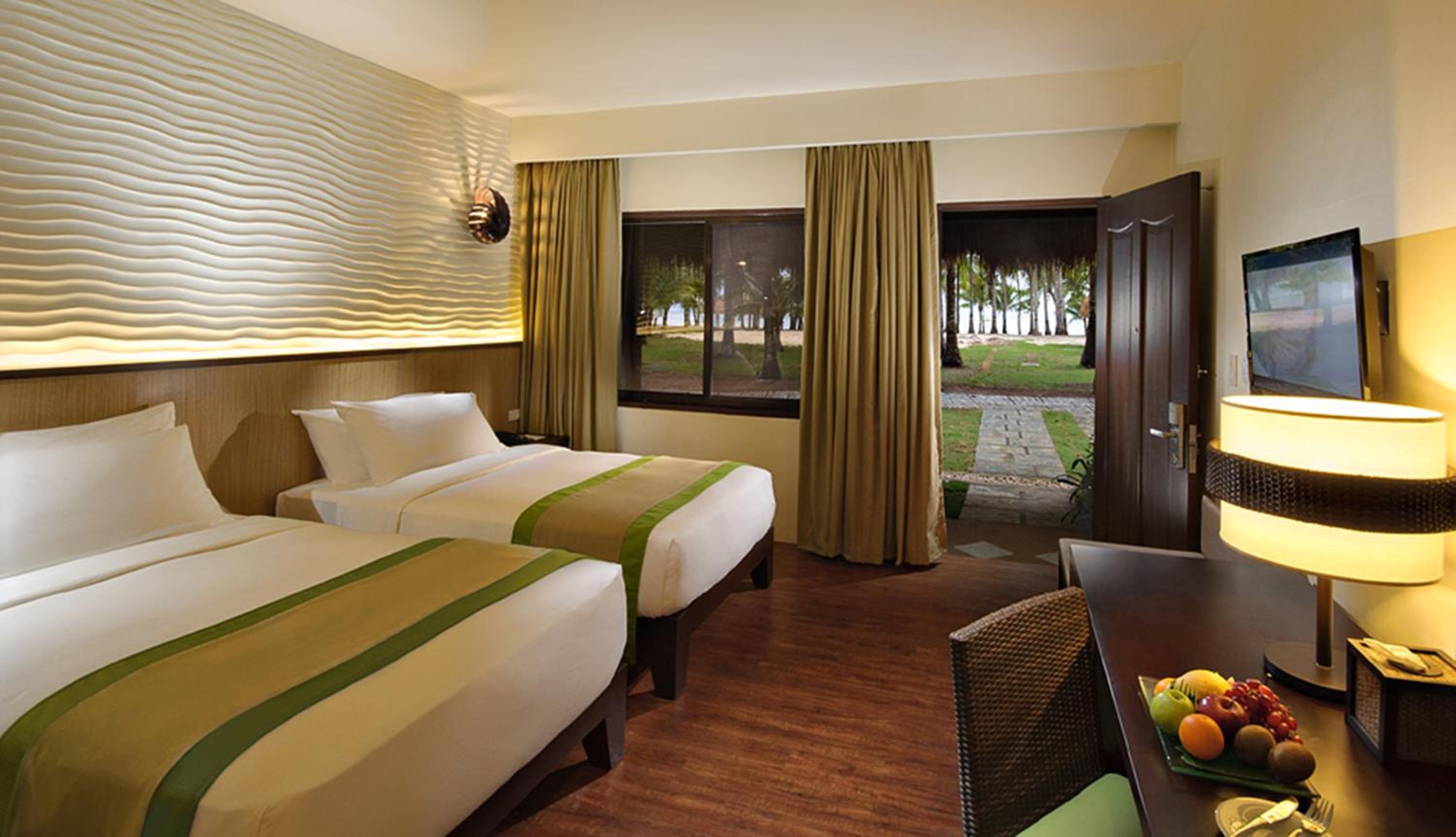 Deluxe Twin Room with Garden View