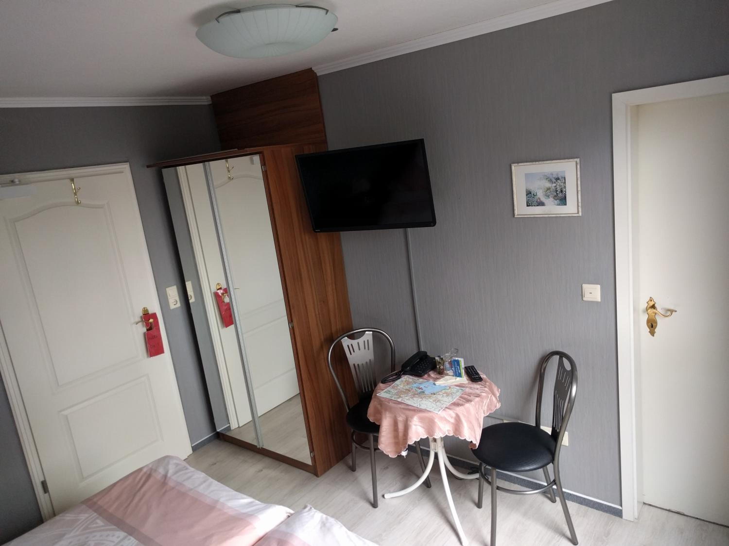 Double Room photo 3