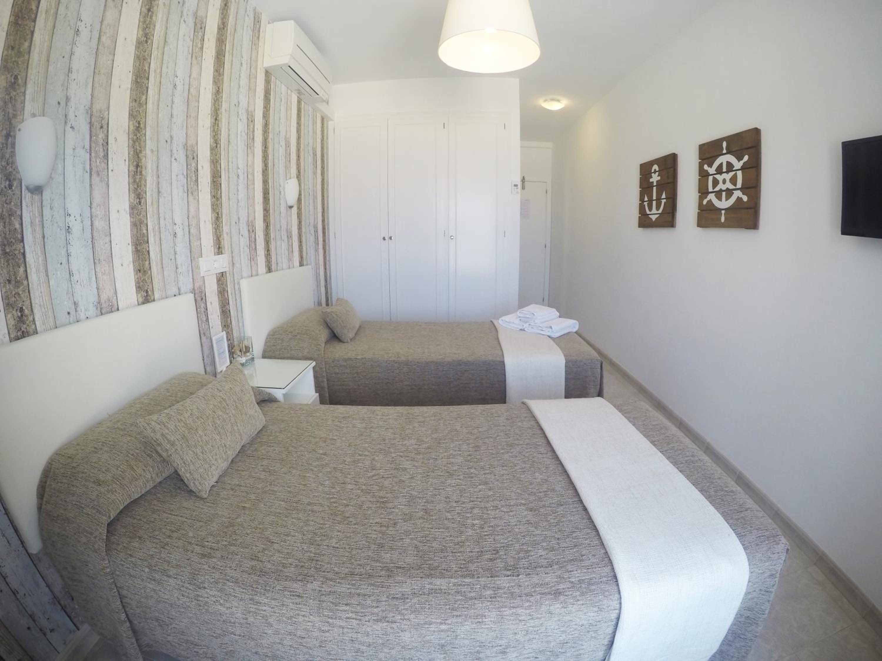 Habitación Doble o con Dos Camas Superior con Vista al Mar