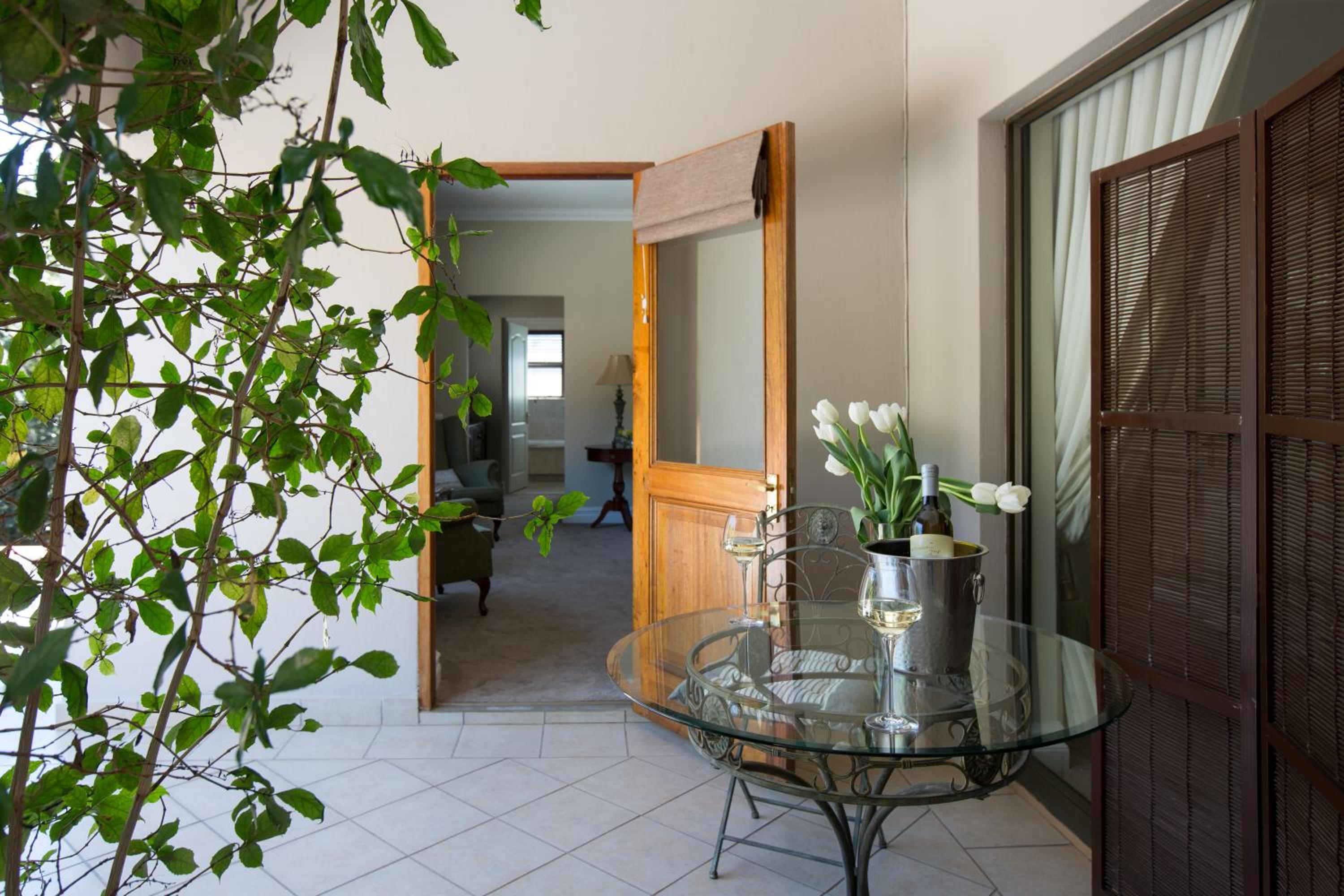 Junior Suite with Balcony photo 3