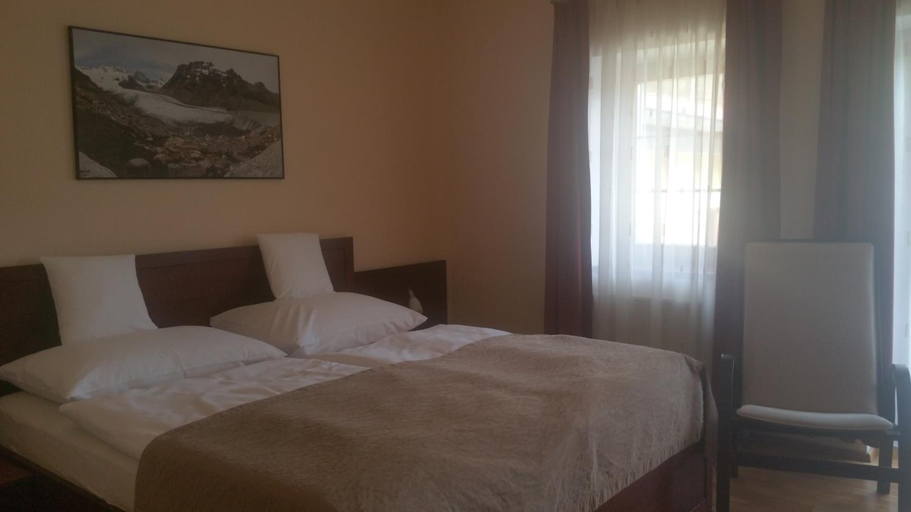 Double or Twin Room photo 2