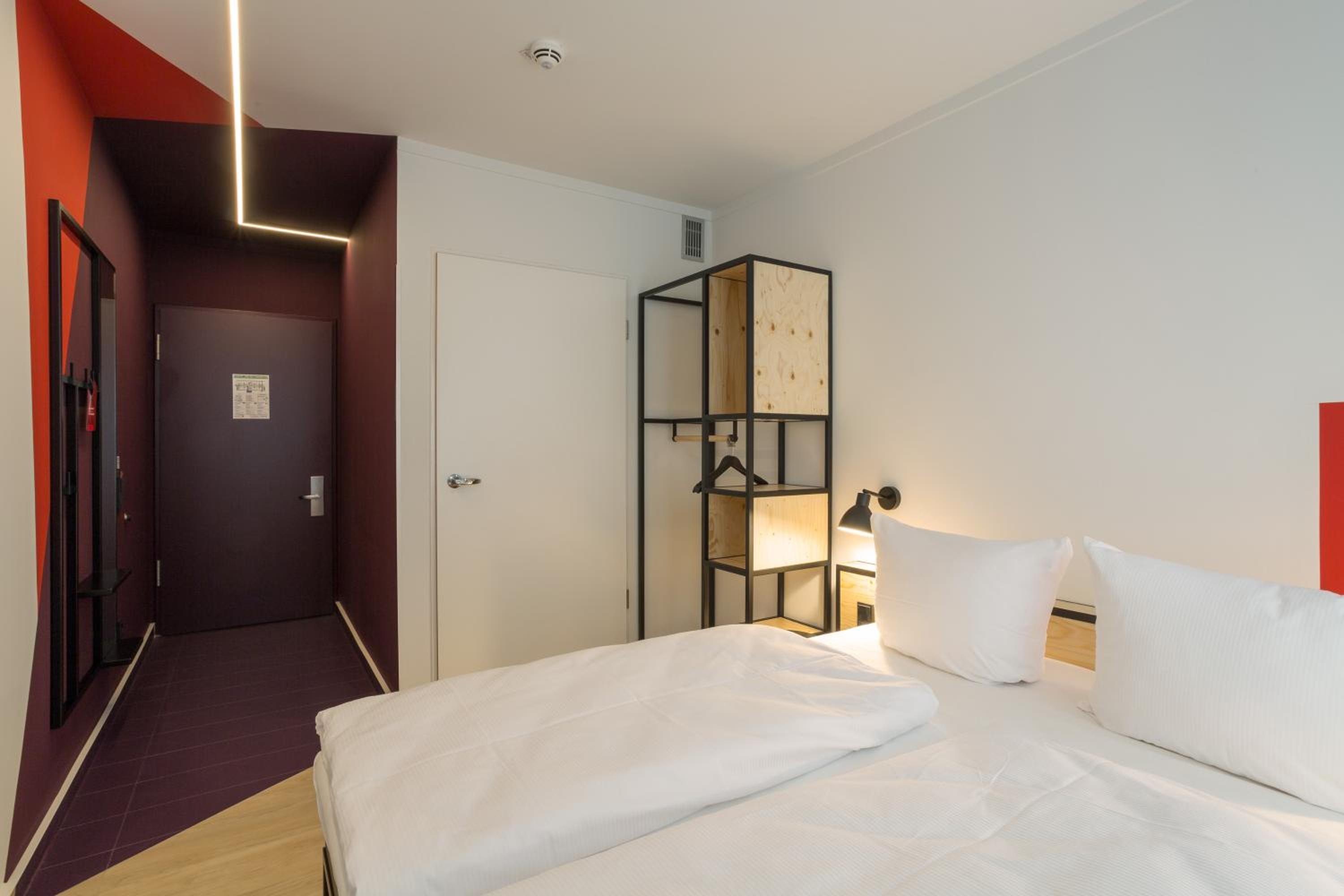 Twin Room photo 2