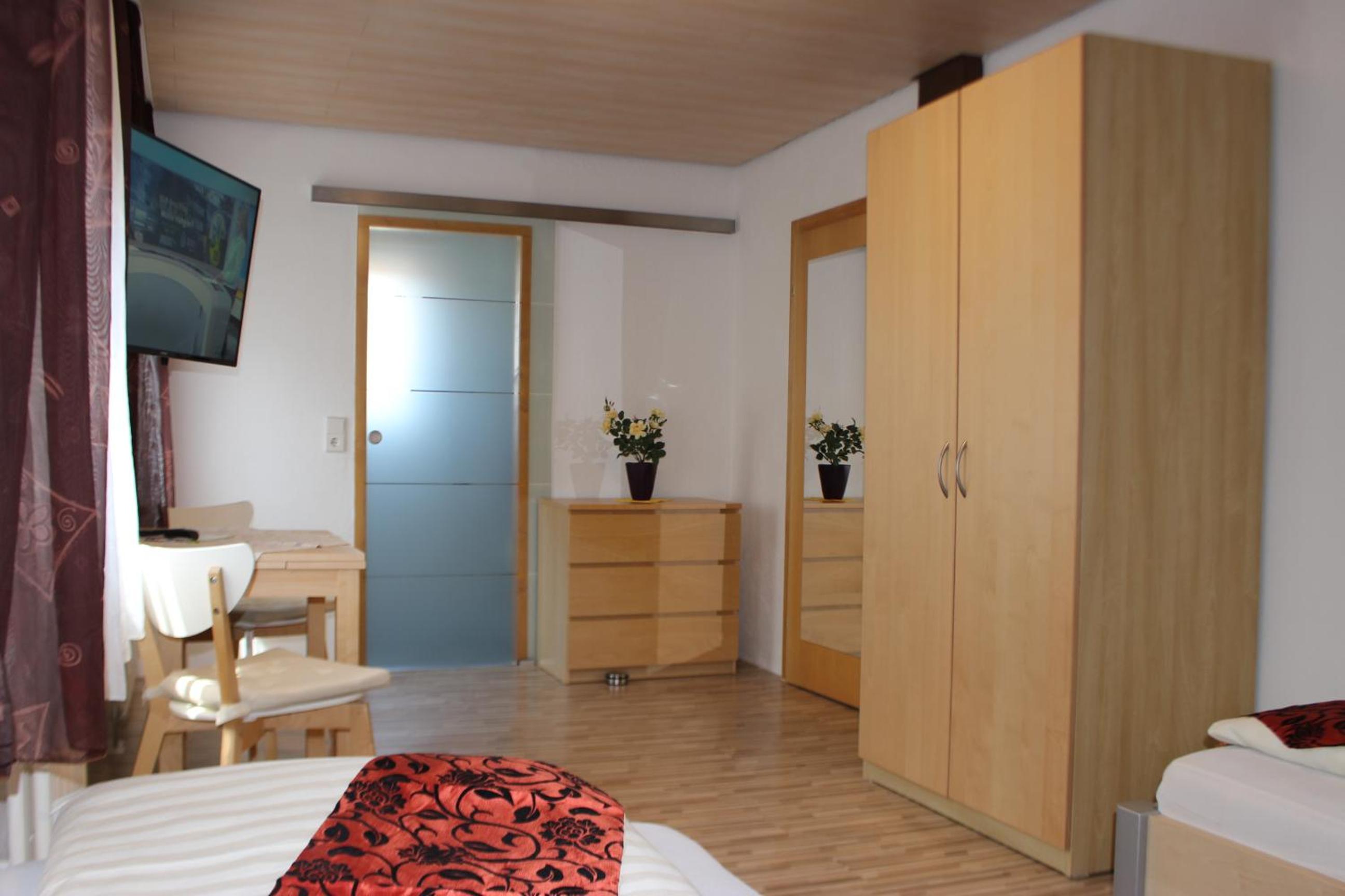 Large Single Room