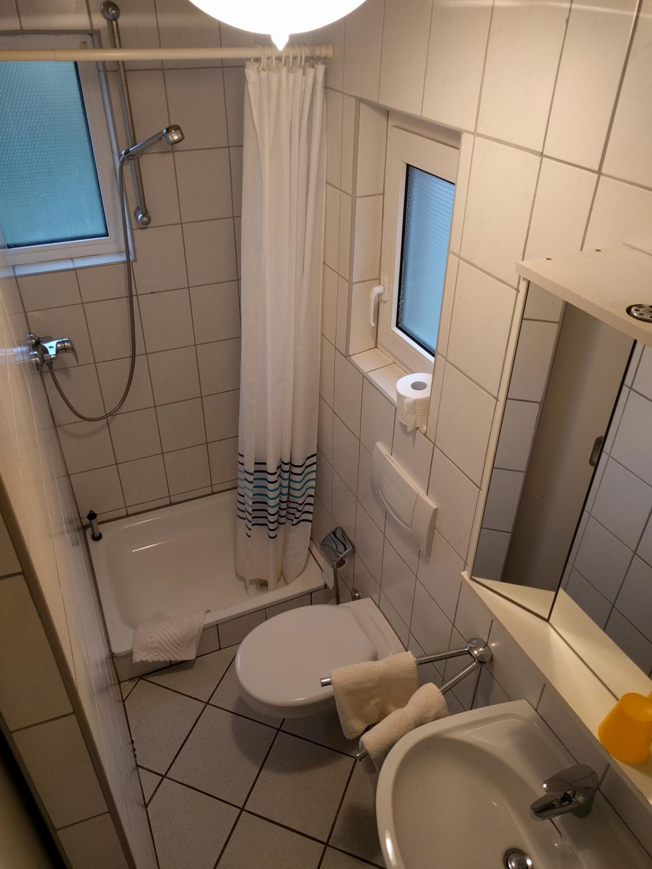 Small Double Room photo 2