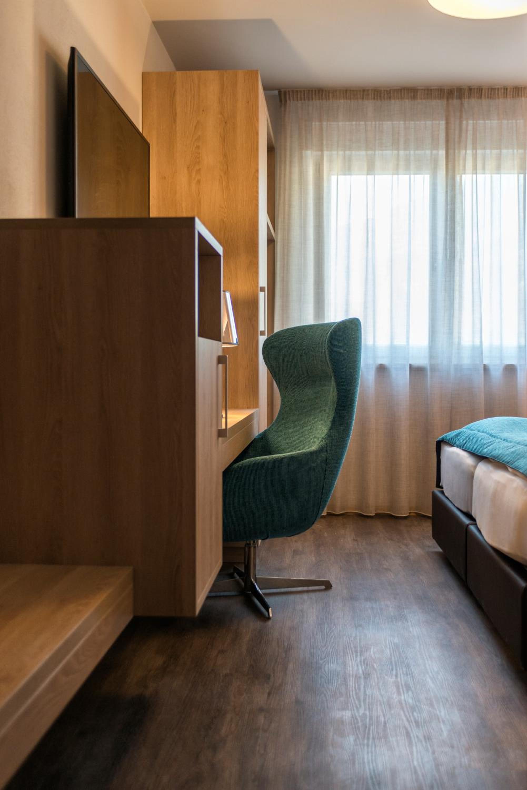 Double or Twin Room  Small - Annex - Photo 3